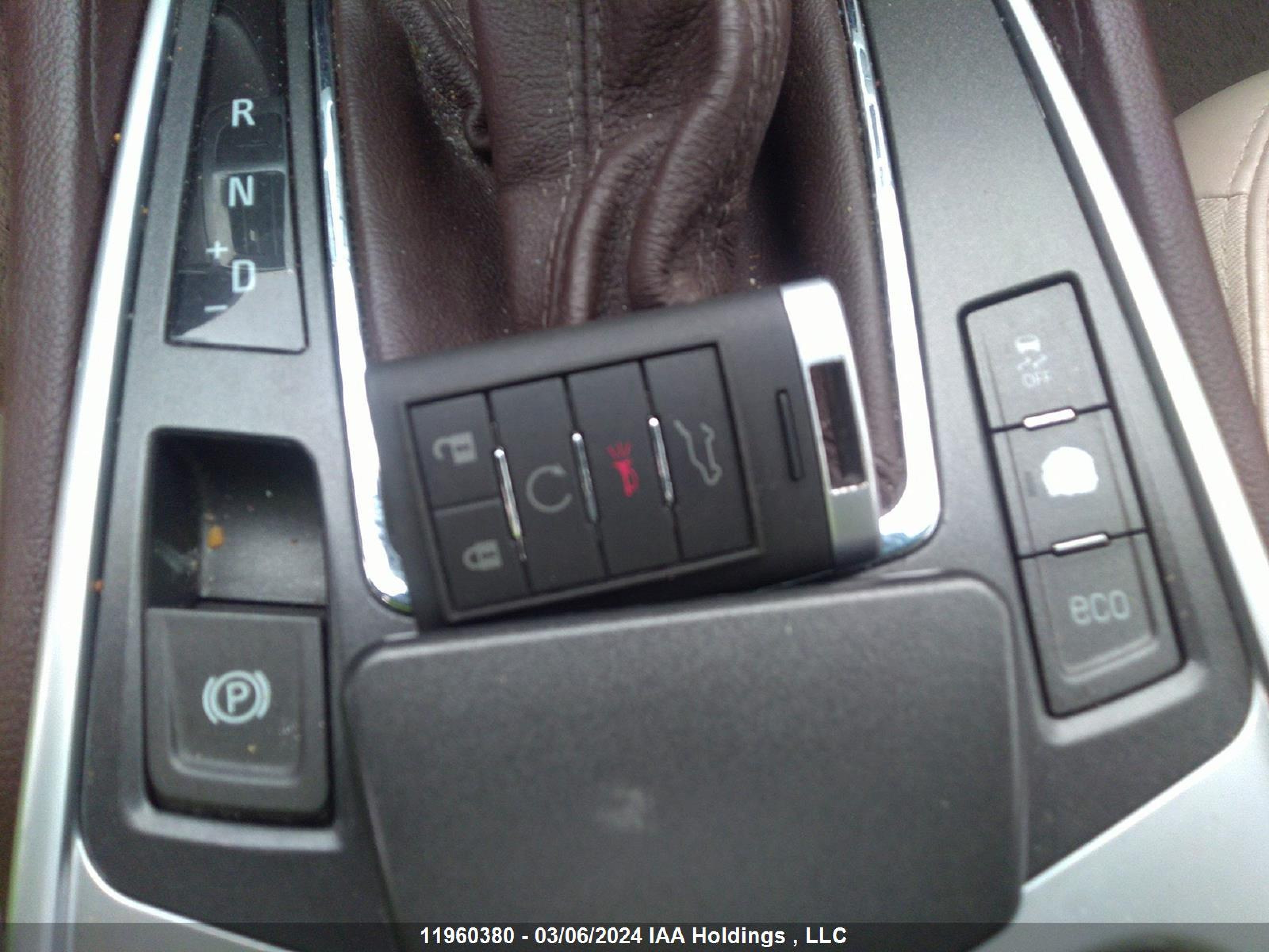 Photo 10 VIN: 3GYFNAE36CS618953 - CADILLAC SRX 