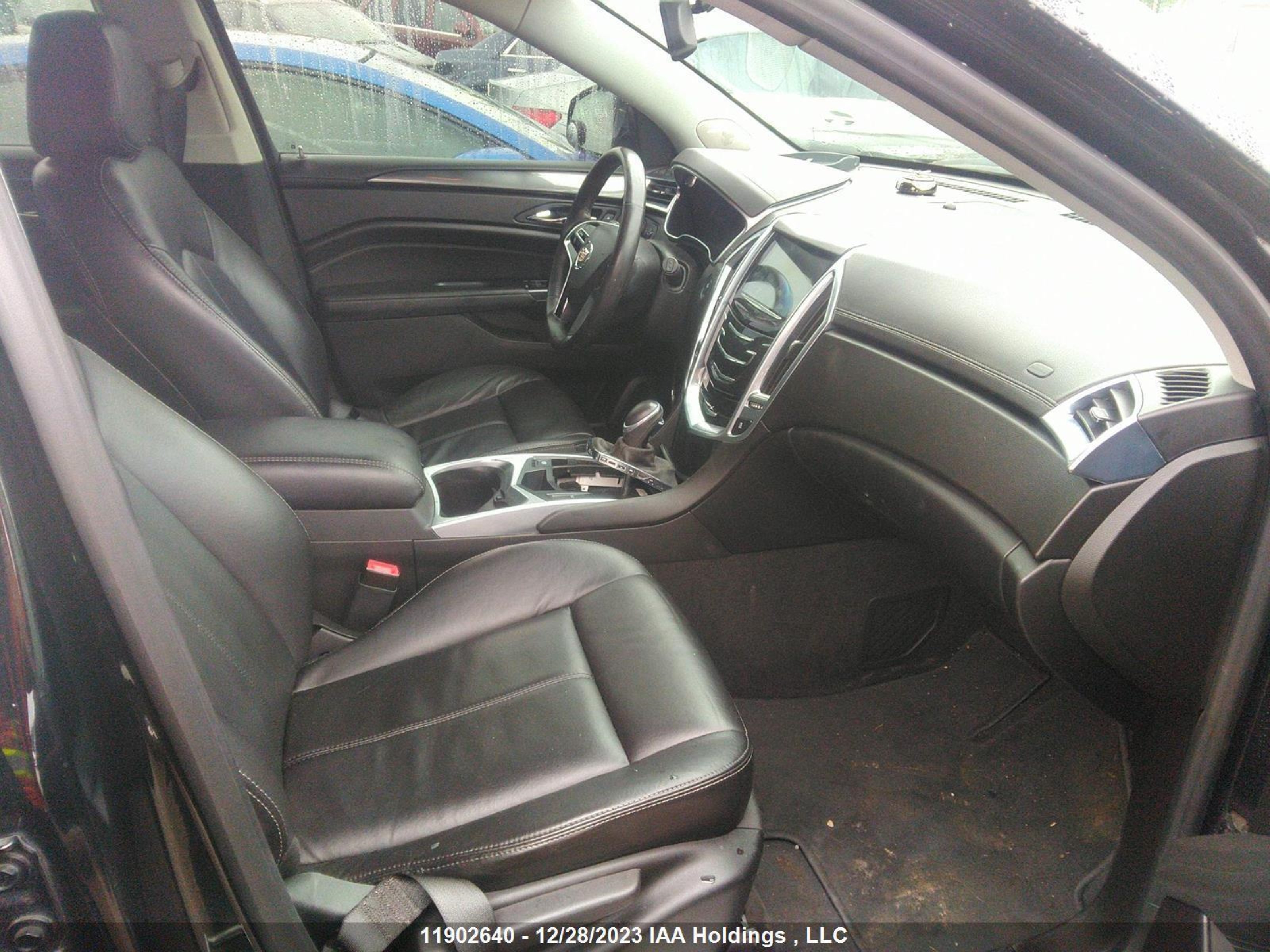 Photo 4 VIN: 3GYFNAE36ES648893 - CADILLAC SRX 