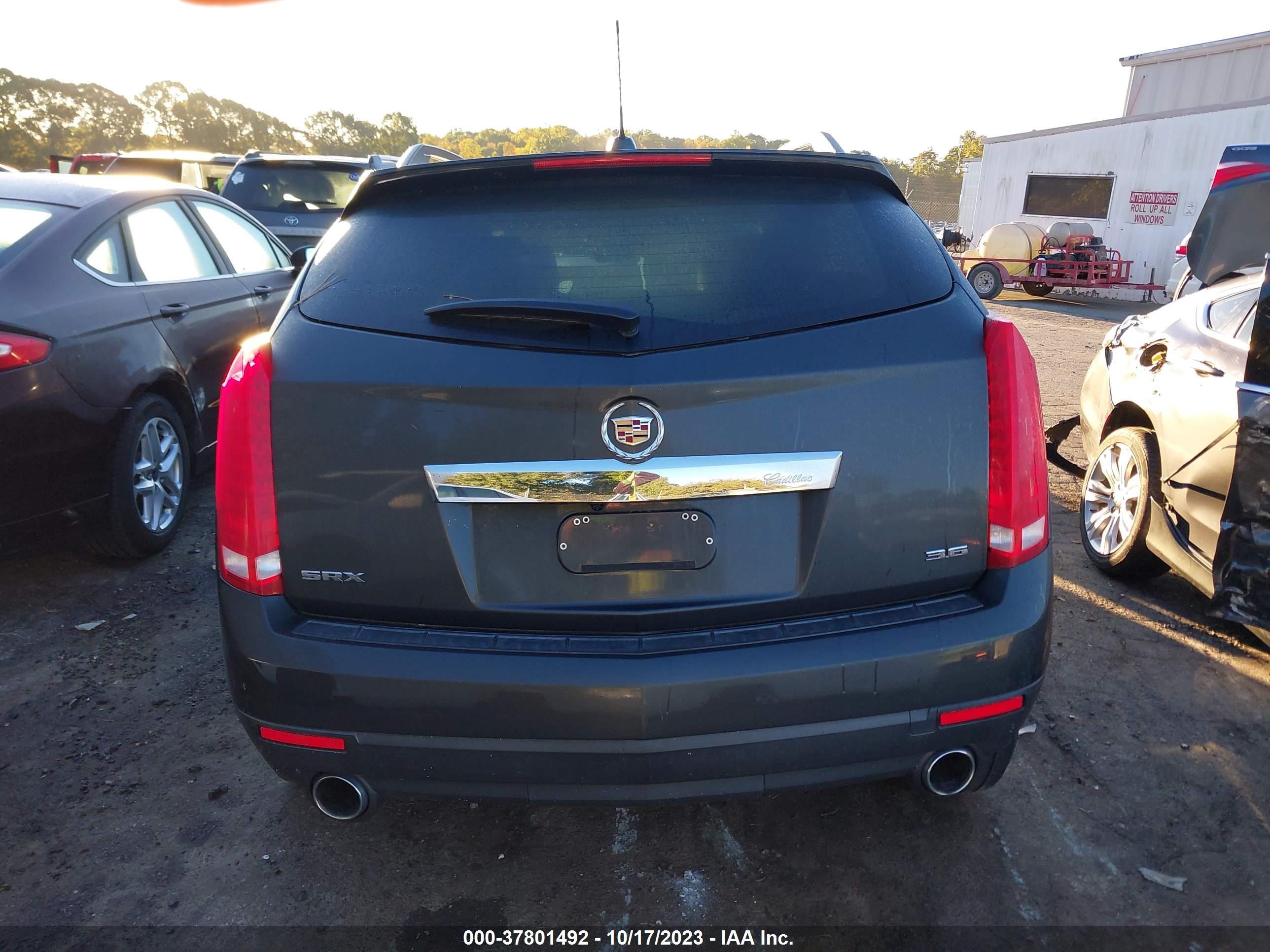 Photo 15 VIN: 3GYFNAE36FS554868 - CADILLAC SRX 