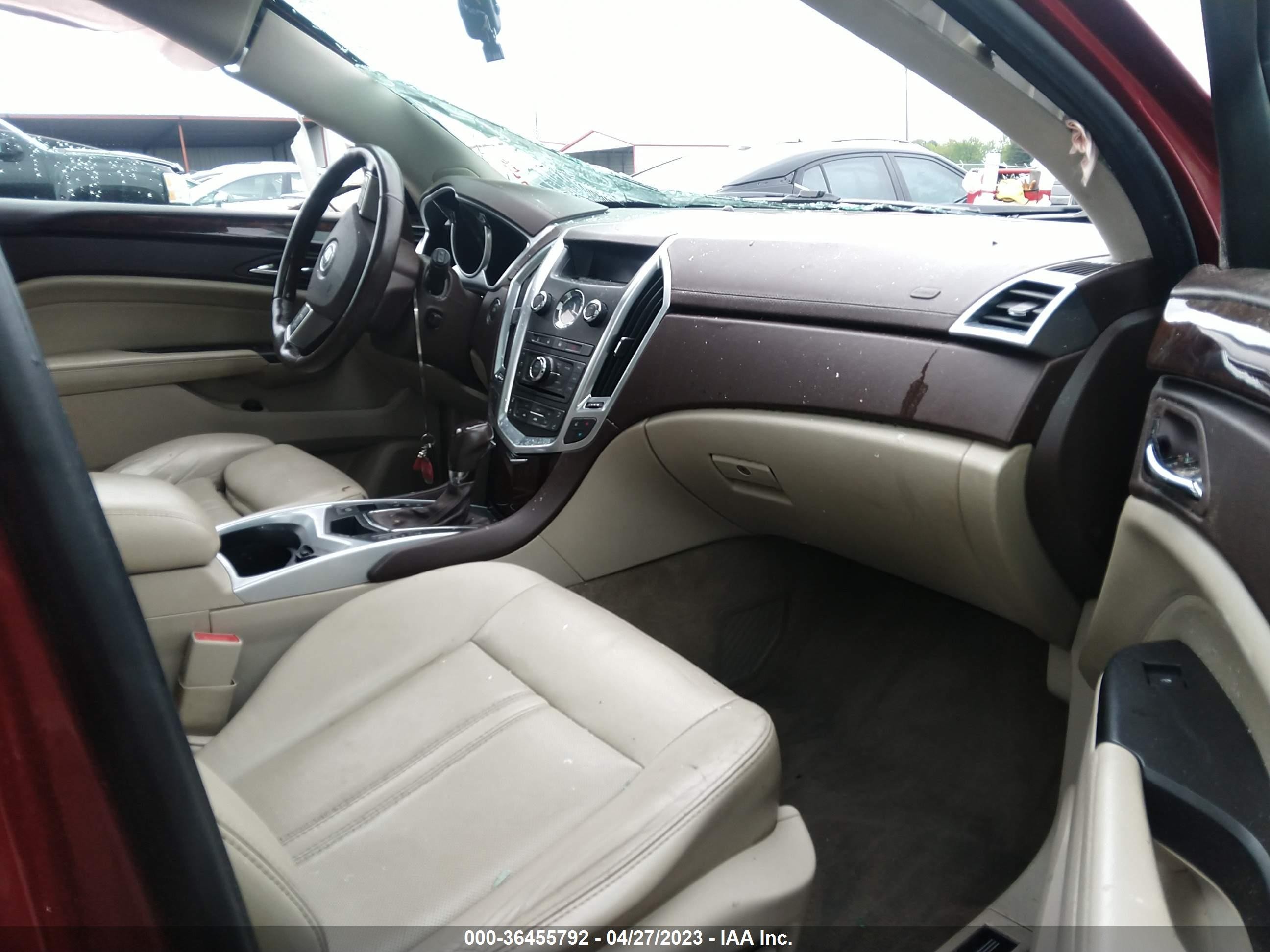 Photo 4 VIN: 3GYFNAE37CS517016 - CADILLAC SRX 