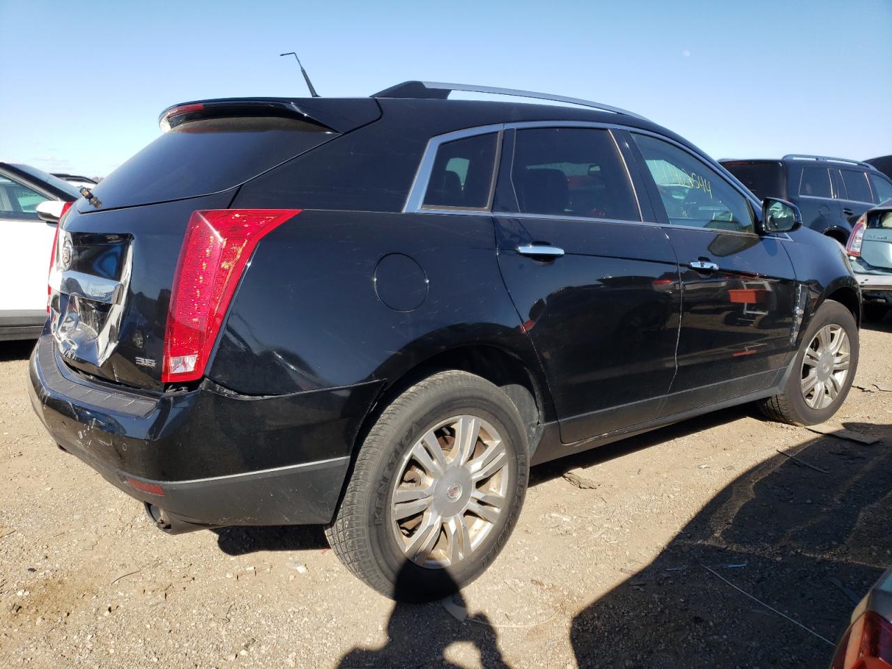 Photo 2 VIN: 3GYFNAE38CS641876 - CADILLAC SRX 