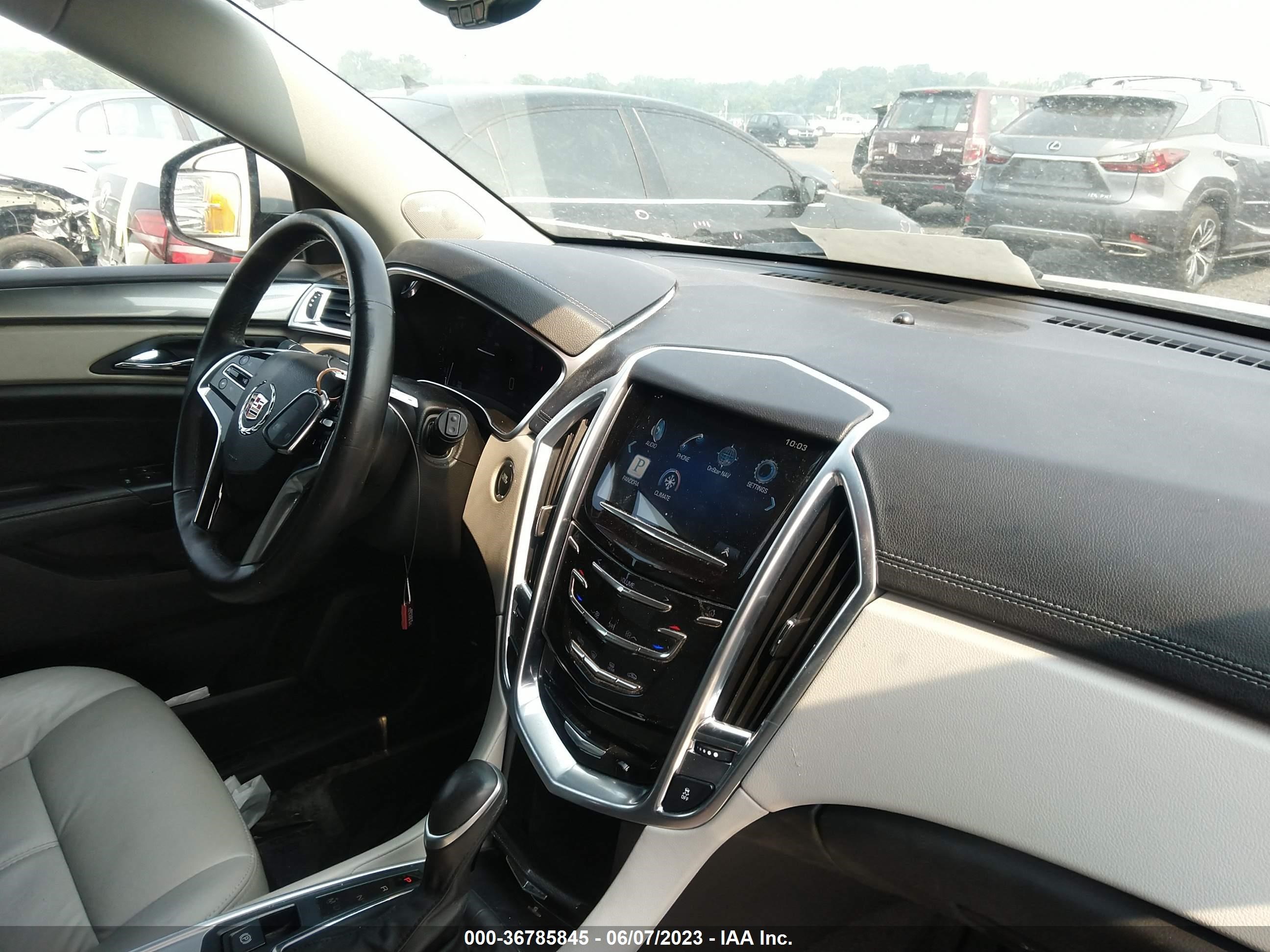 Photo 4 VIN: 3GYFNAE39FS576170 - CADILLAC SRX 