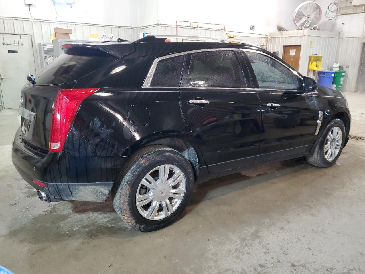 Photo 2 VIN: 3GYFNAE3XCS500386 - CADILLAC SRX 