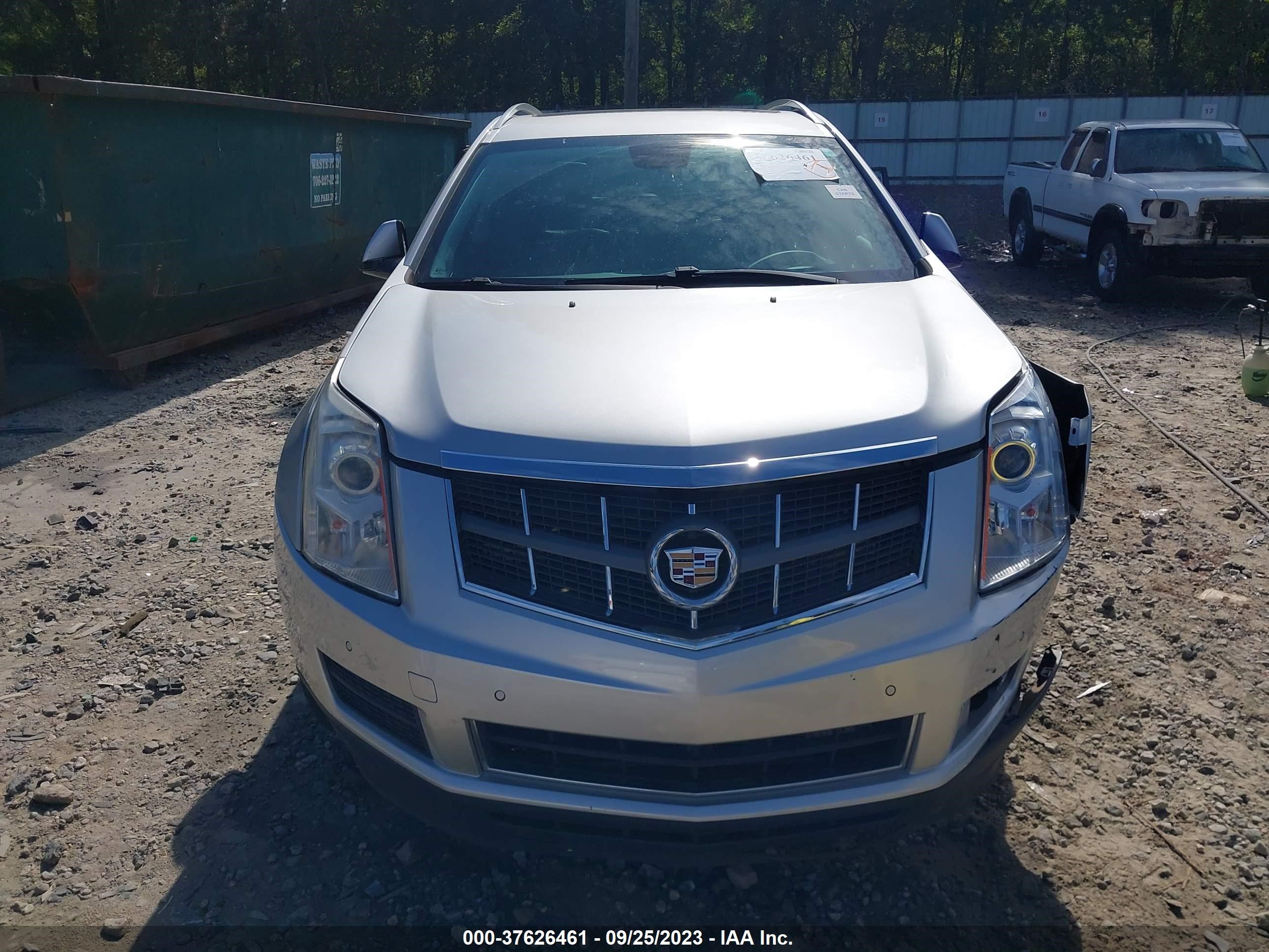 Photo 11 VIN: 3GYFNAE3XCS539799 - CADILLAC SRX 