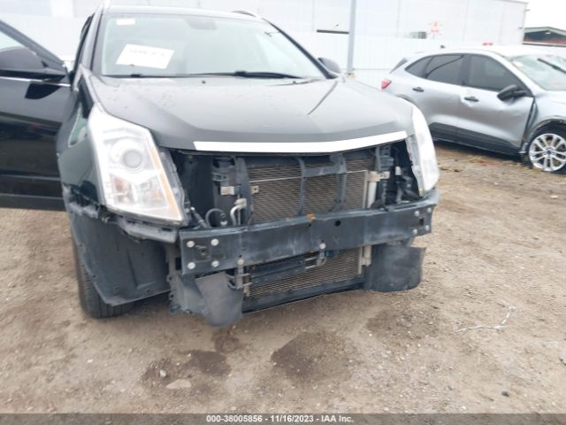 Photo 5 VIN: 3GYFNAE3XCS609611 - CADILLAC SRX 