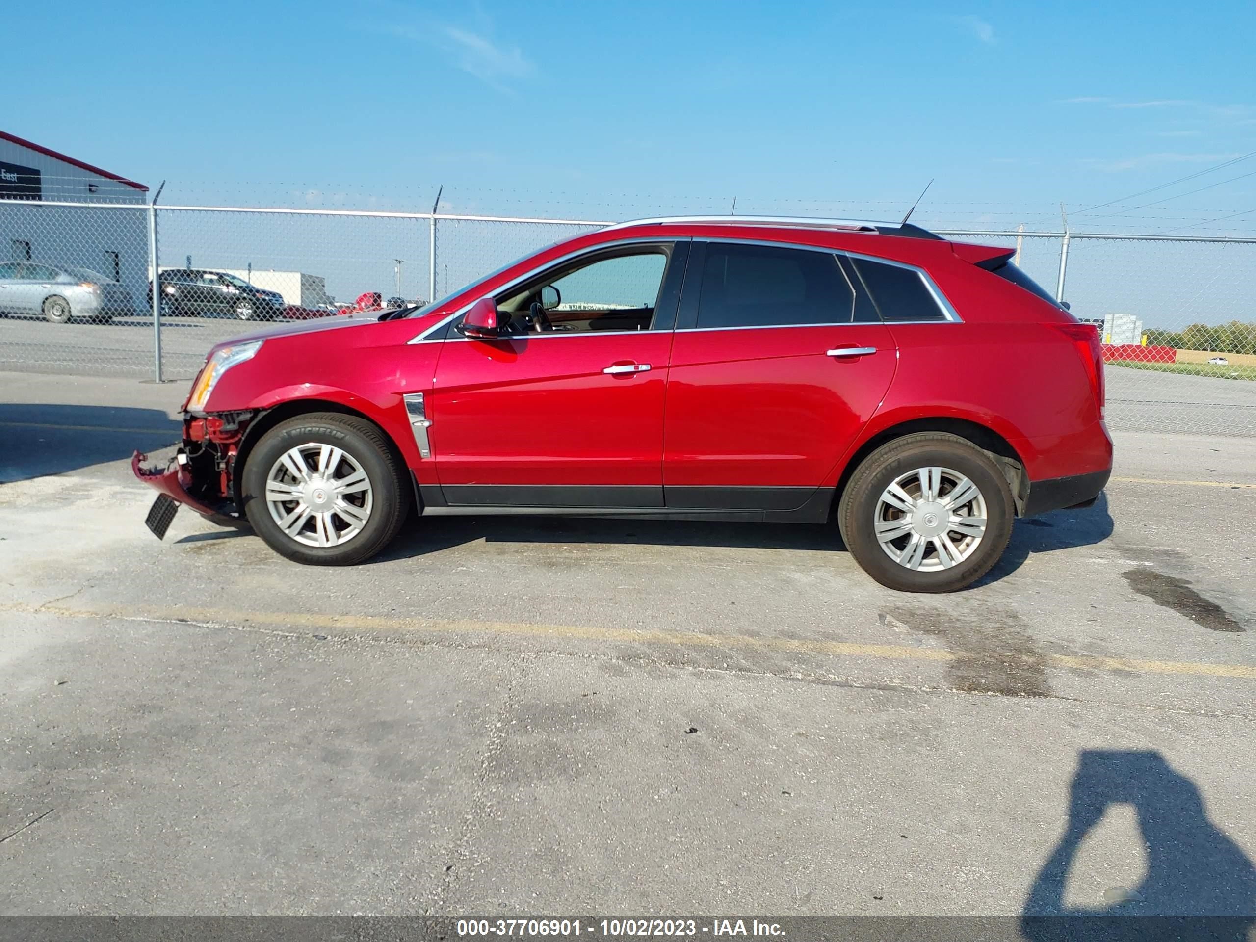 Photo 13 VIN: 3GYFNAE3XCS648859 - CADILLAC SRX 