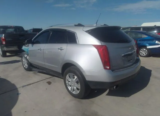 Photo 2 VIN: 3GYFNAEY0AS577311 - CADILLAC SRX 