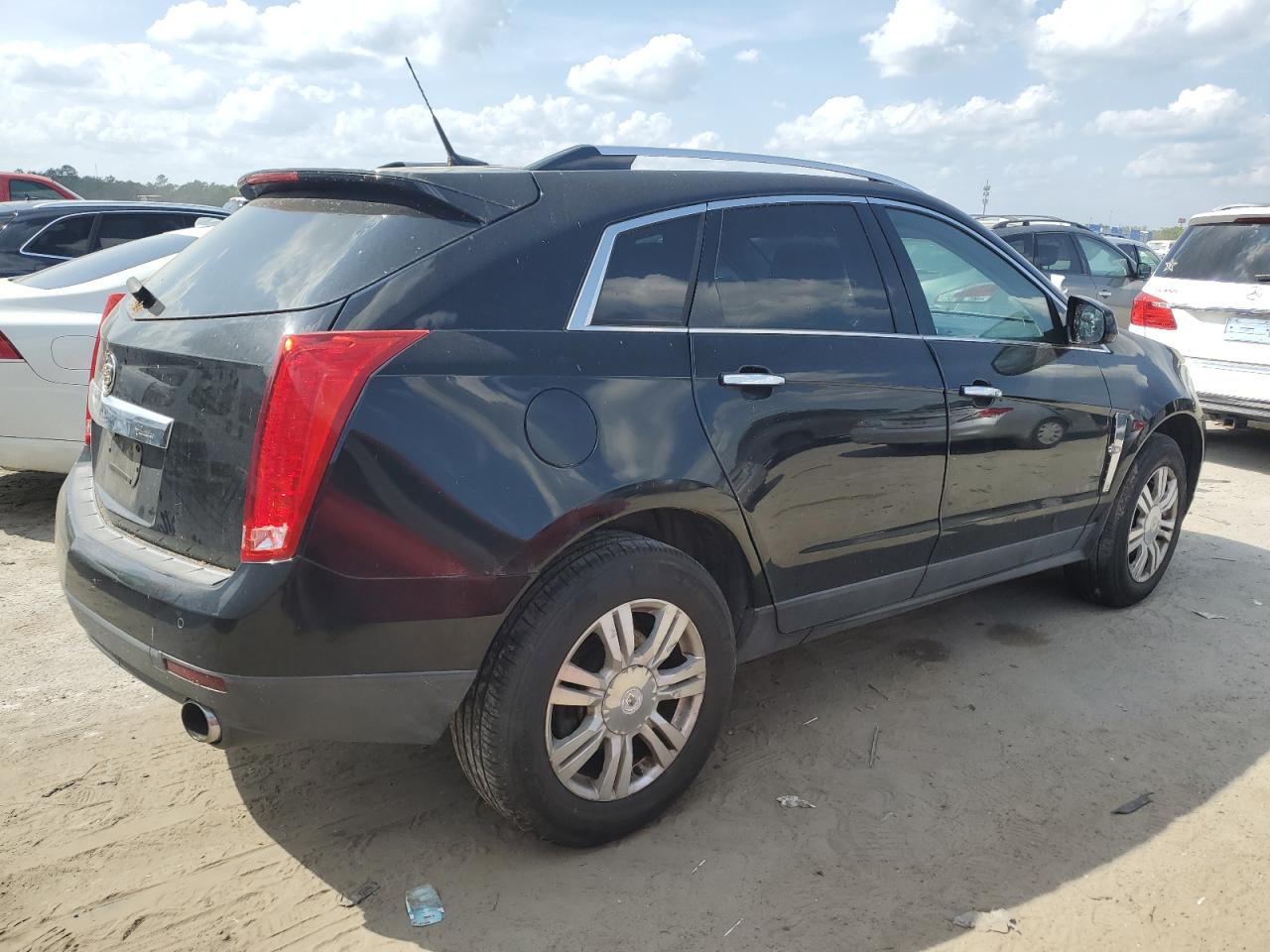 Photo 2 VIN: 3GYFNAEY7AS558593 - CADILLAC SRX 