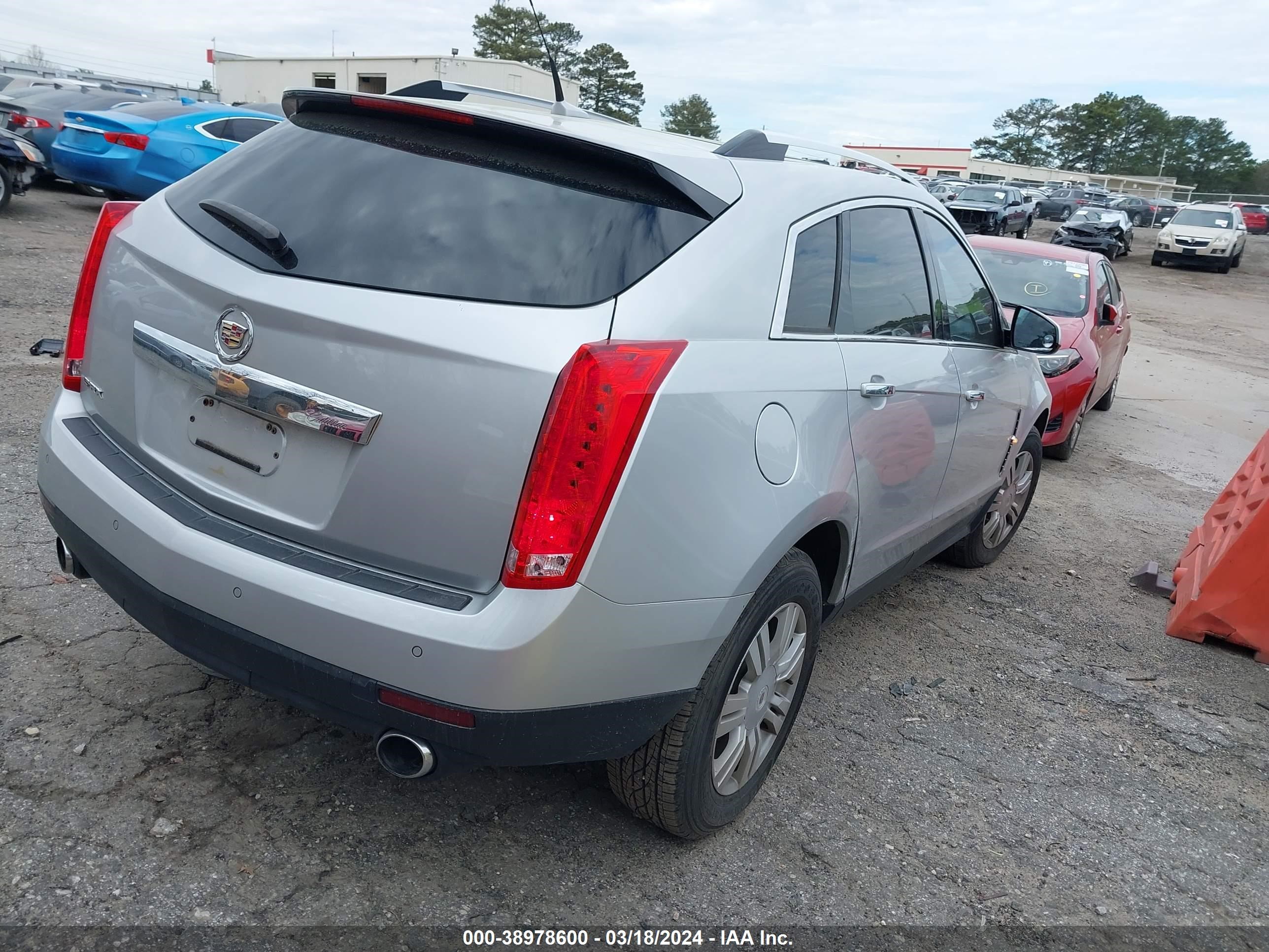 Photo 3 VIN: 3GYFNAEY9AS575444 - CADILLAC SRX 