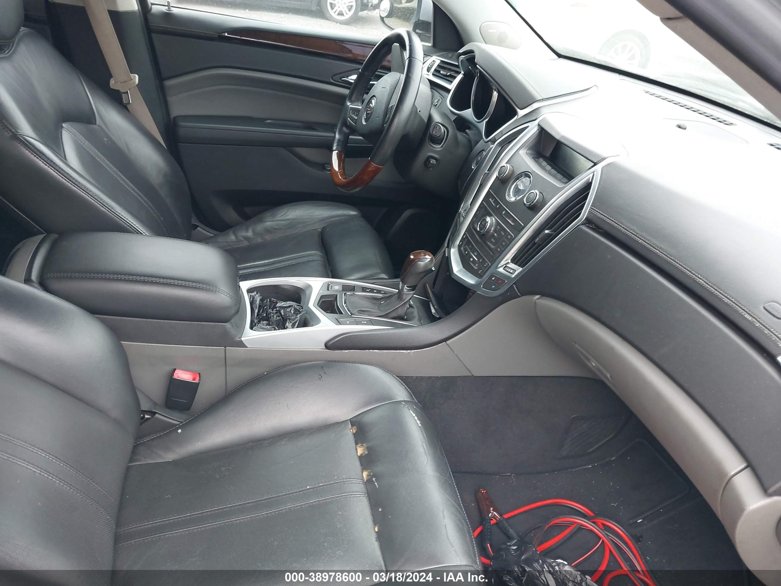 Photo 4 VIN: 3GYFNAEY9AS575444 - CADILLAC SRX 