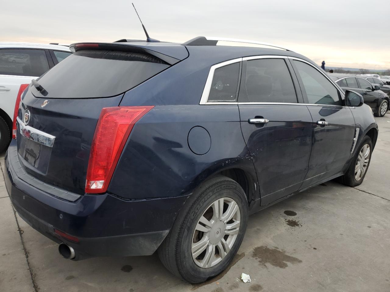 Photo 2 VIN: 3GYFNAEY9BS519991 - CADILLAC SRX 