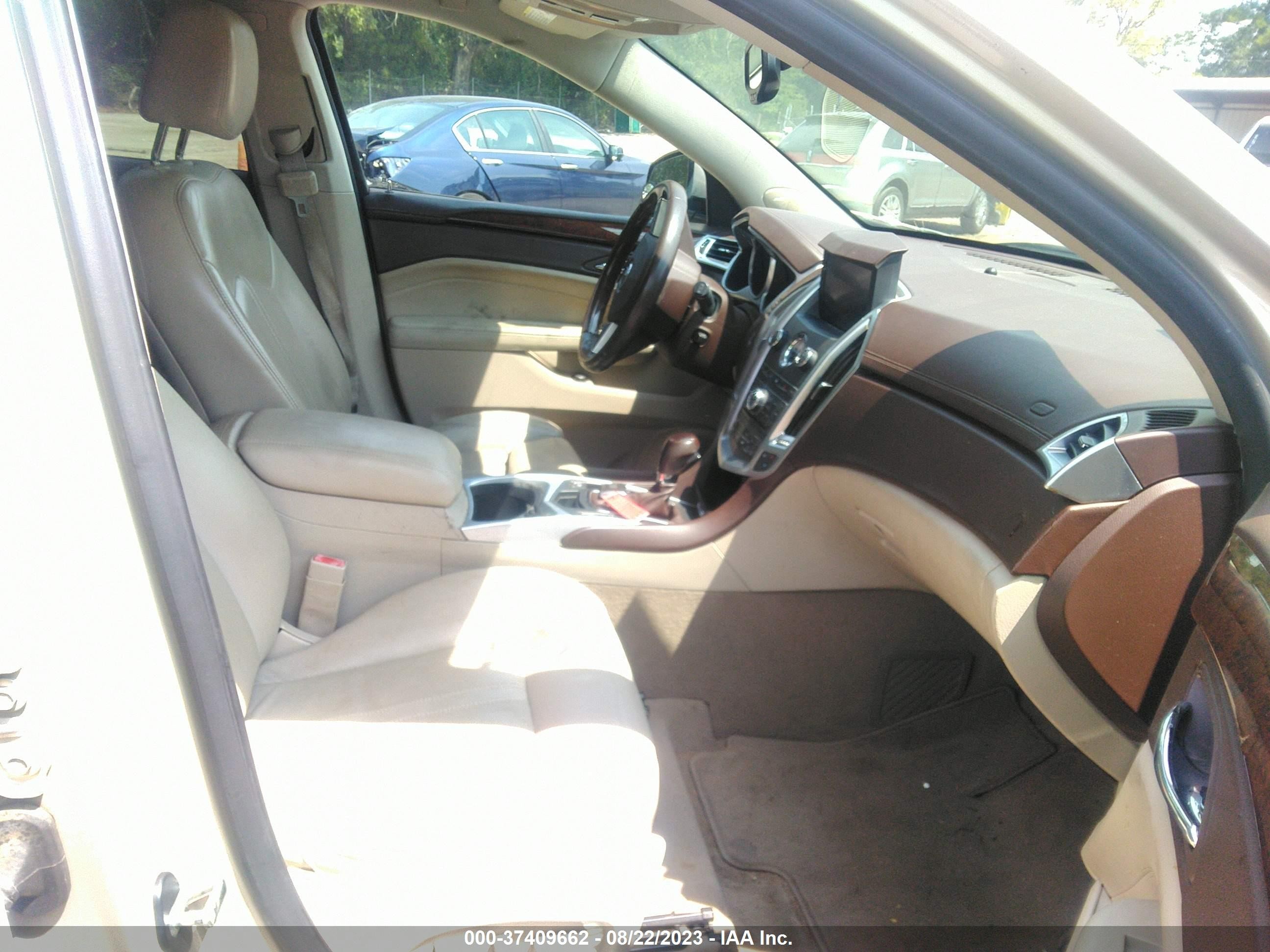 Photo 4 VIN: 3GYFNAEY9BS631092 - CADILLAC SRX 