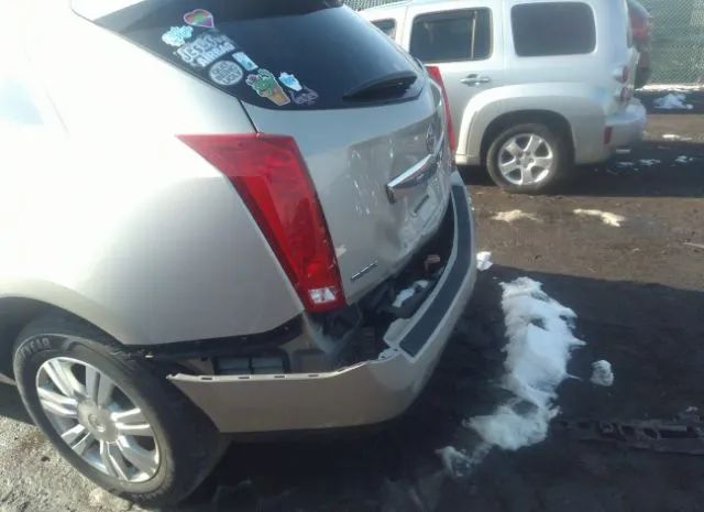 Photo 5 VIN: 3GYFNBE30GS550936 - CADILLAC SRX 