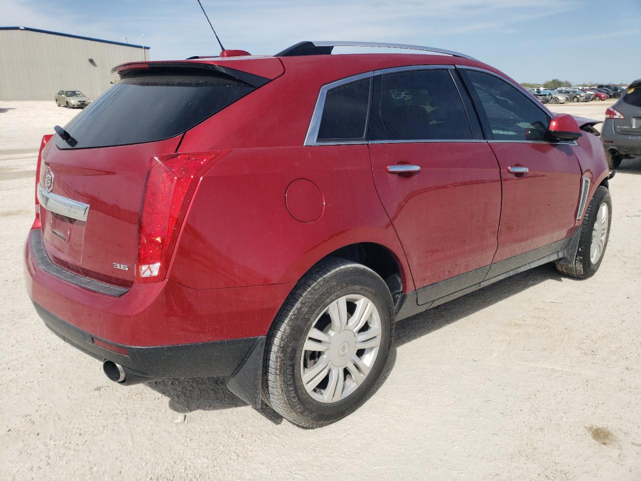 Photo 2 VIN: 3GYFNBE30GS585198 - CADILLAC SRX 