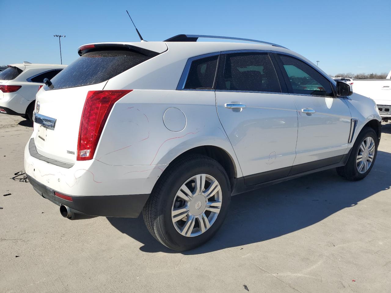 Photo 2 VIN: 3GYFNBE31ES653649 - CADILLAC SRX 