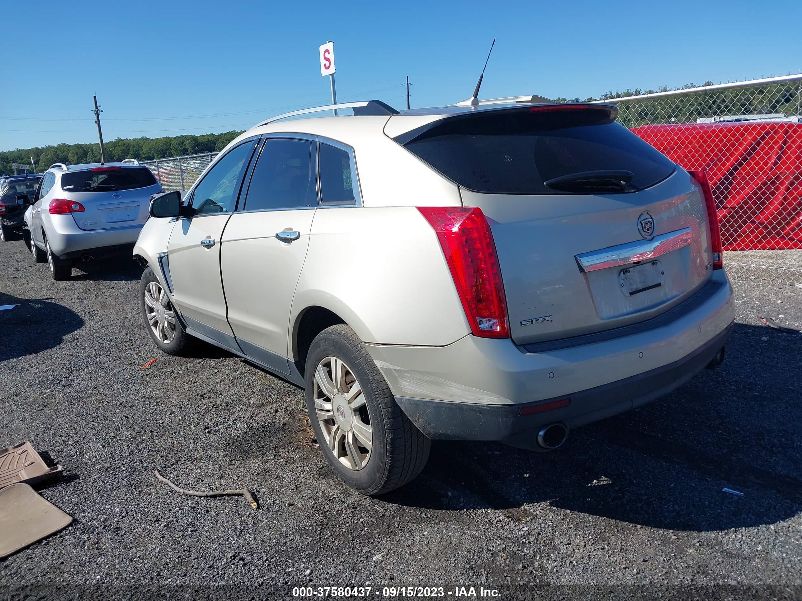 Photo 2 VIN: 3GYFNBE33ES644998 - CADILLAC SRX 