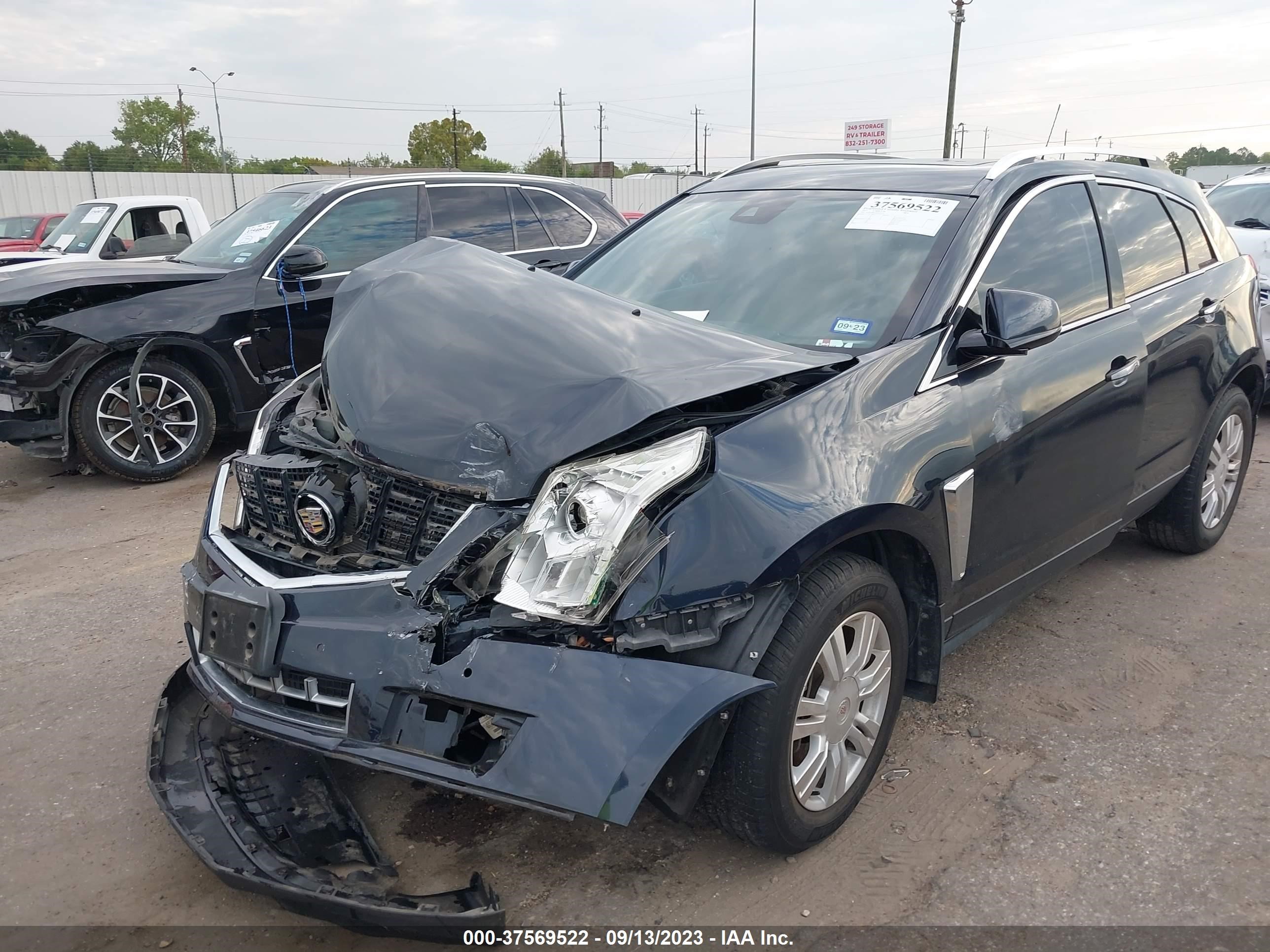 Photo 1 VIN: 3GYFNBE33FS523714 - CADILLAC SRX 