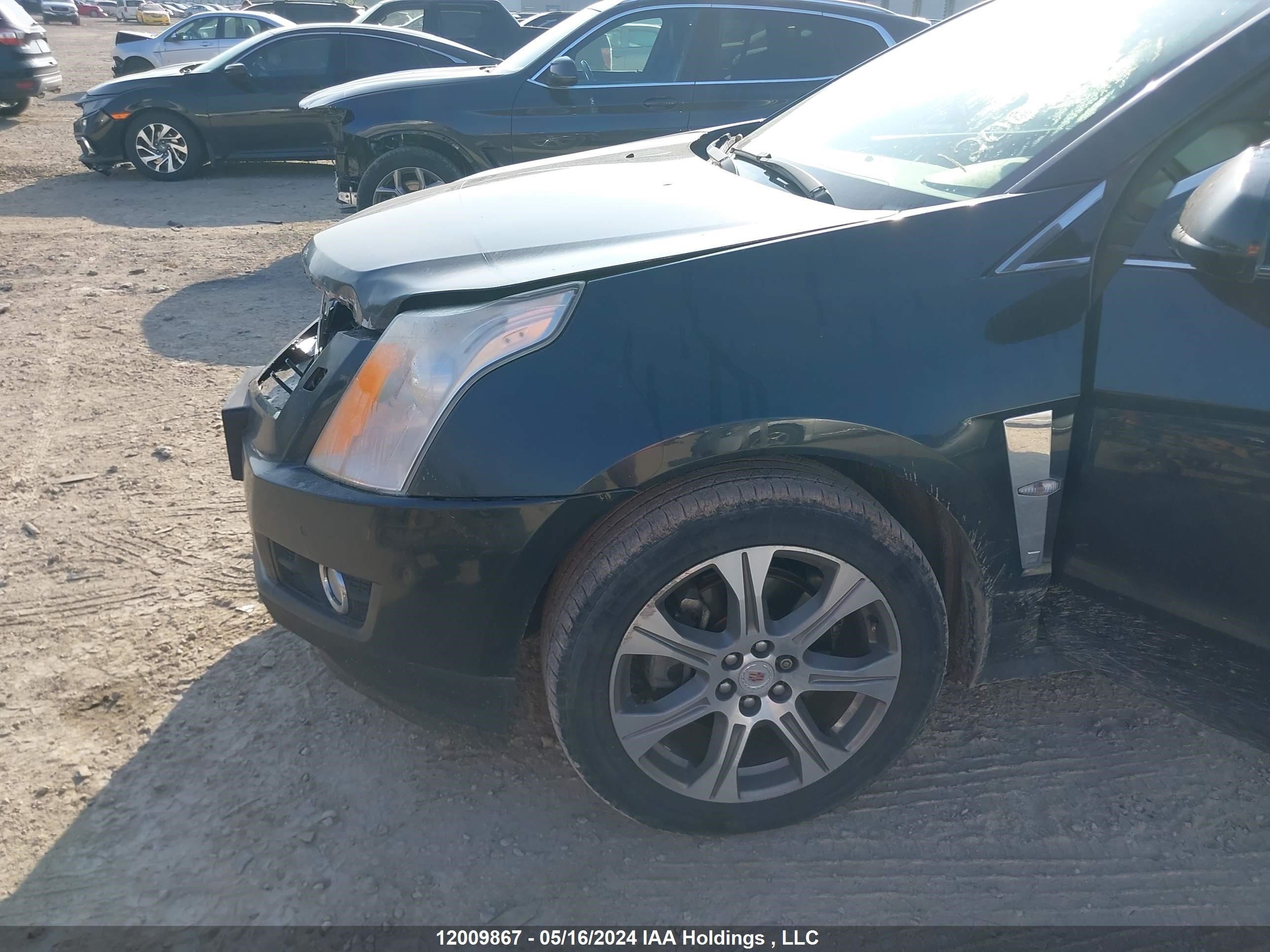 Photo 11 VIN: 3GYFNBE34CS582413 - CADILLAC SRX 