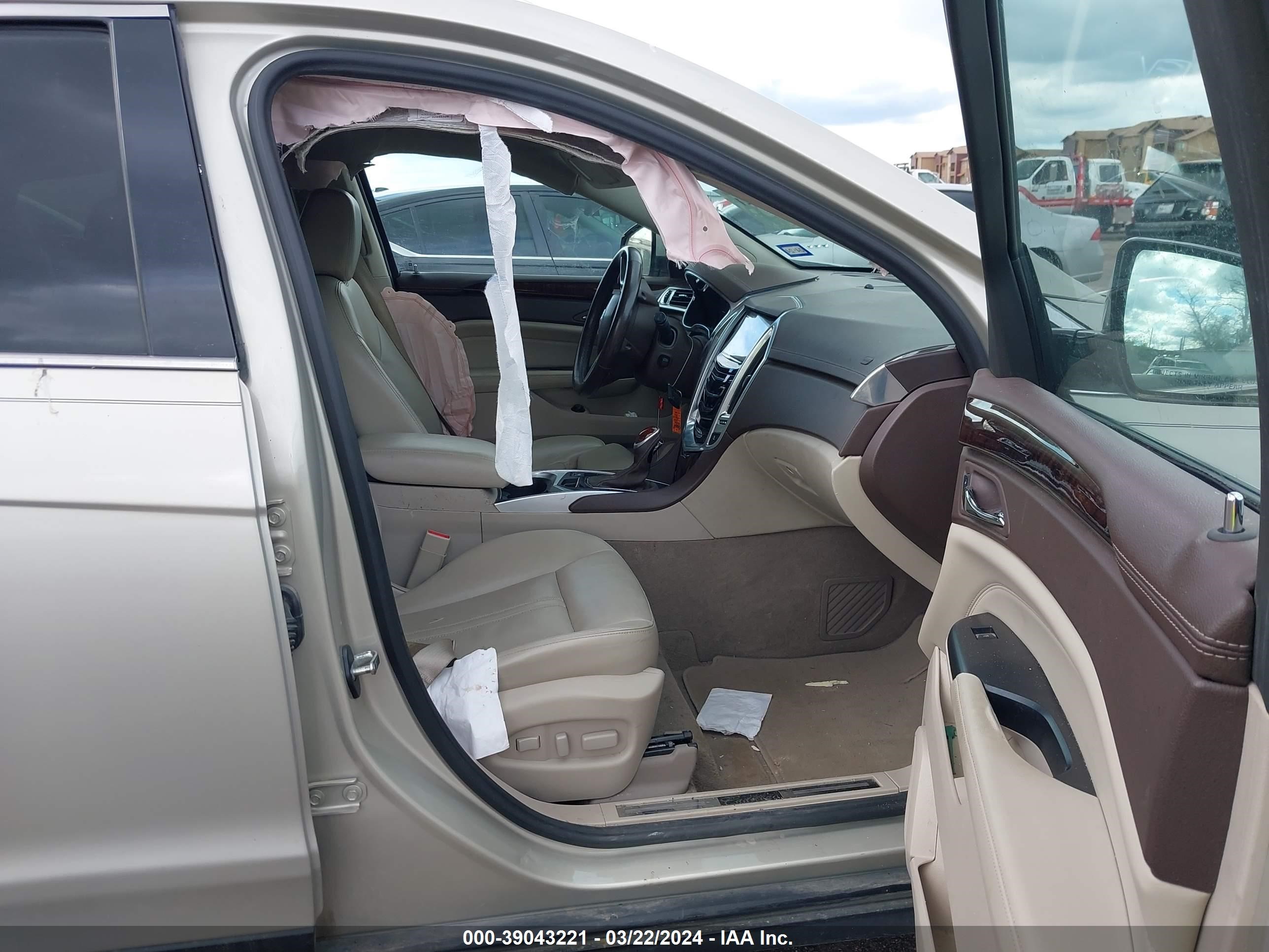 Photo 4 VIN: 3GYFNBE34ES660370 - CADILLAC SRX 