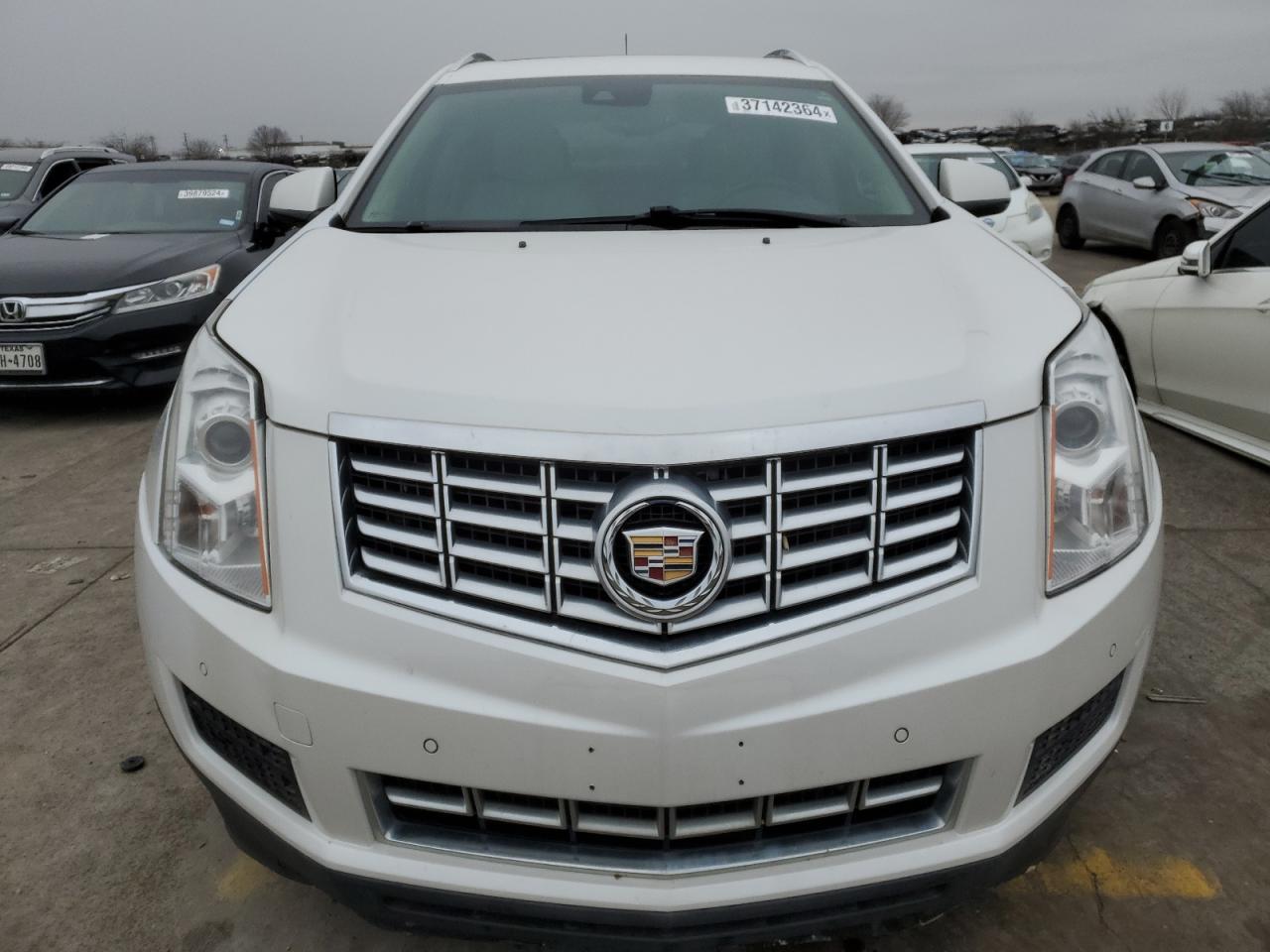 Photo 4 VIN: 3GYFNBE35FS634409 - CADILLAC SRX 