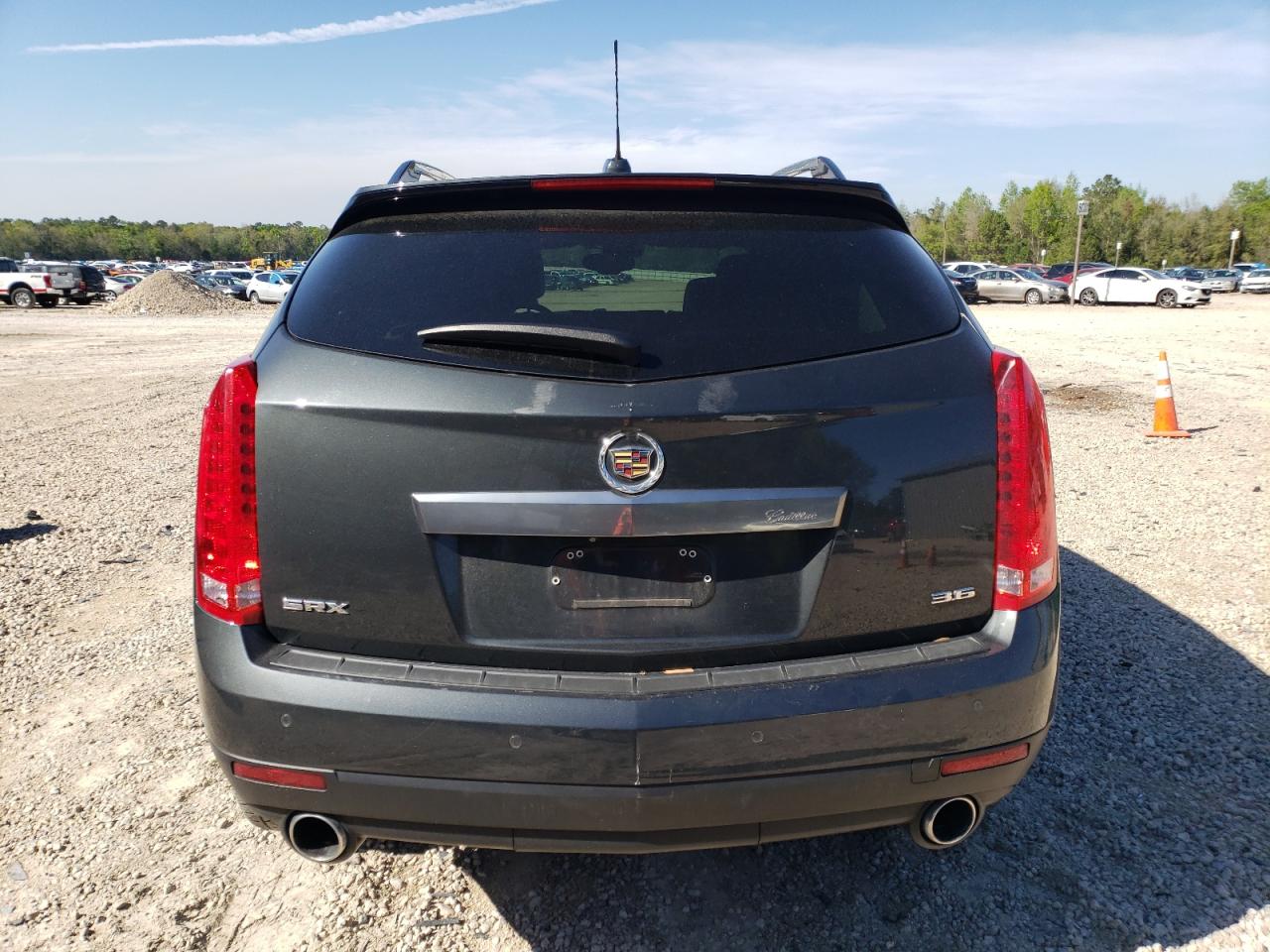 Photo 5 VIN: 3GYFNBE36FS541818 - CADILLAC SRX 