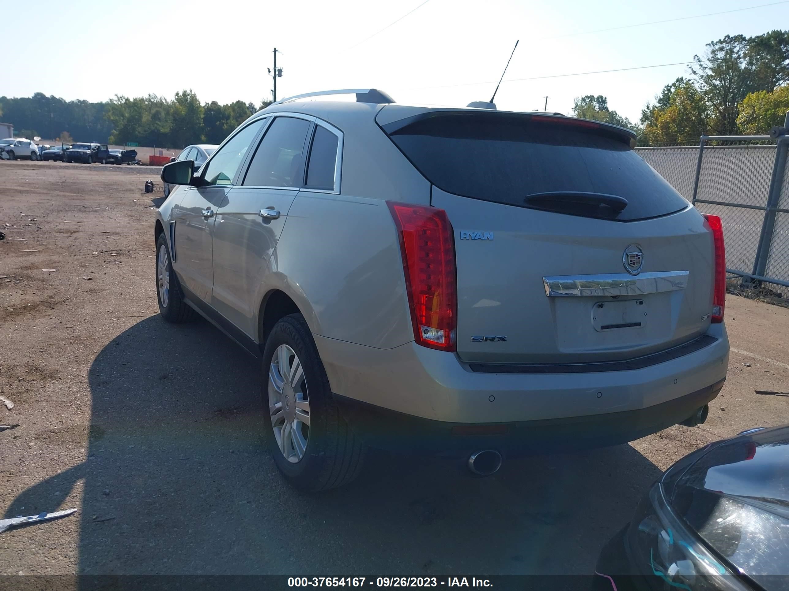 Photo 2 VIN: 3GYFNBE37FS607700 - CADILLAC SRX 