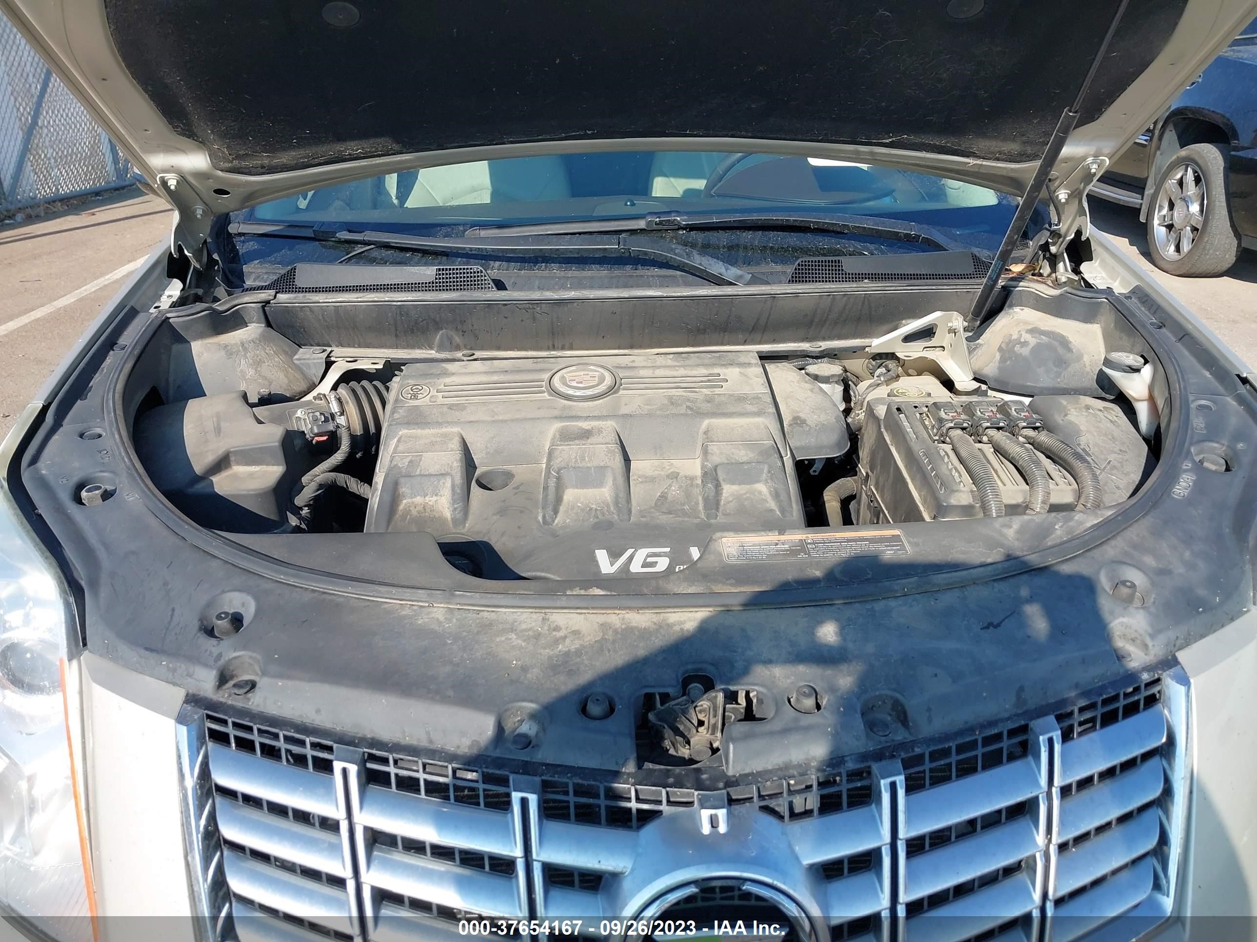 Photo 9 VIN: 3GYFNBE37FS607700 - CADILLAC SRX 