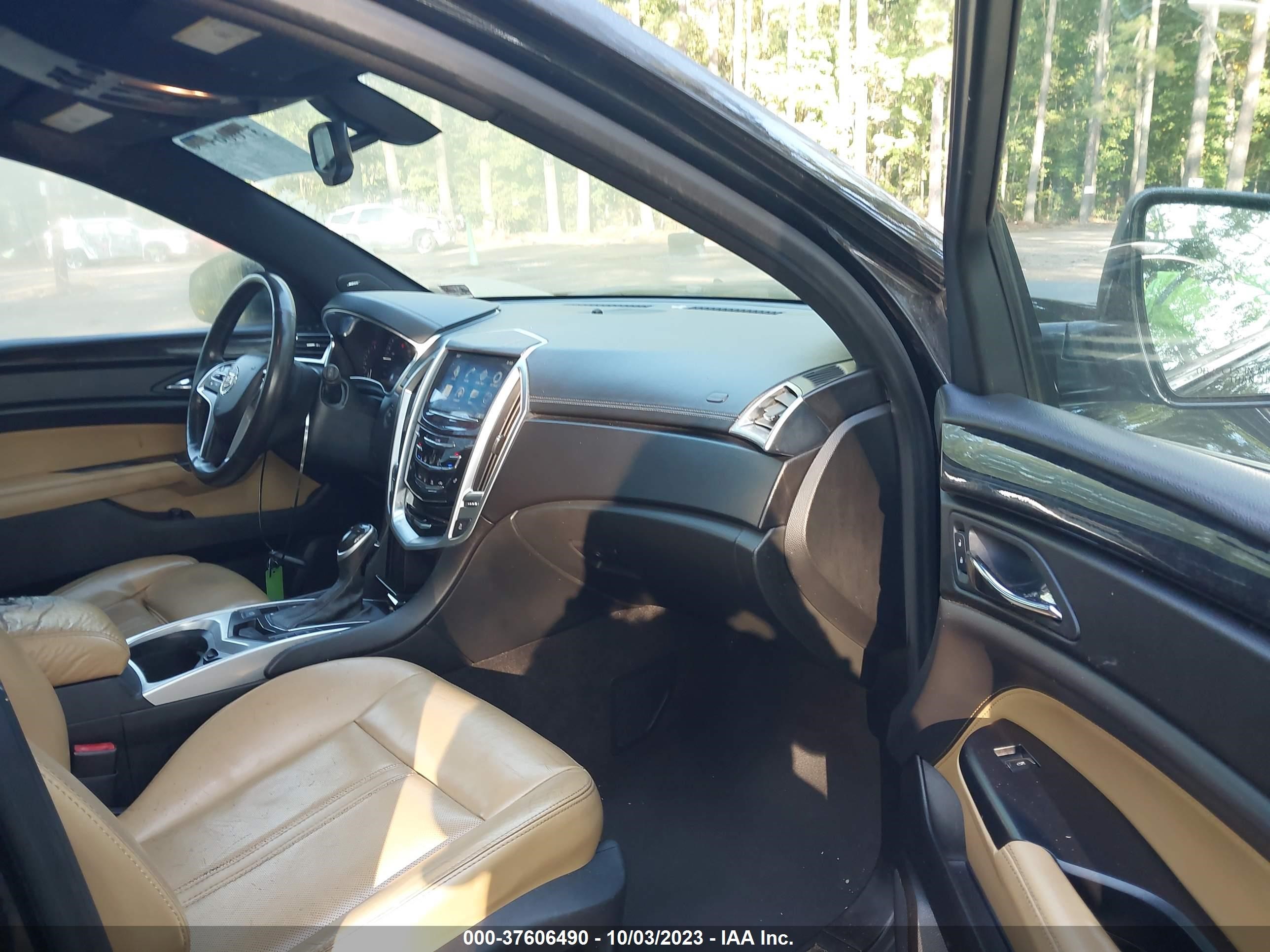 Photo 4 VIN: 3GYFNBE37GS505878 - CADILLAC SRX 