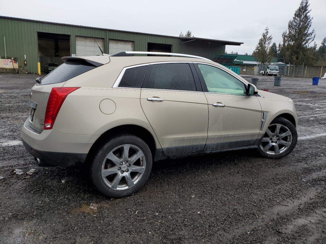 Photo 2 VIN: 3GYFNBE38CS506998 - CADILLAC SRX 