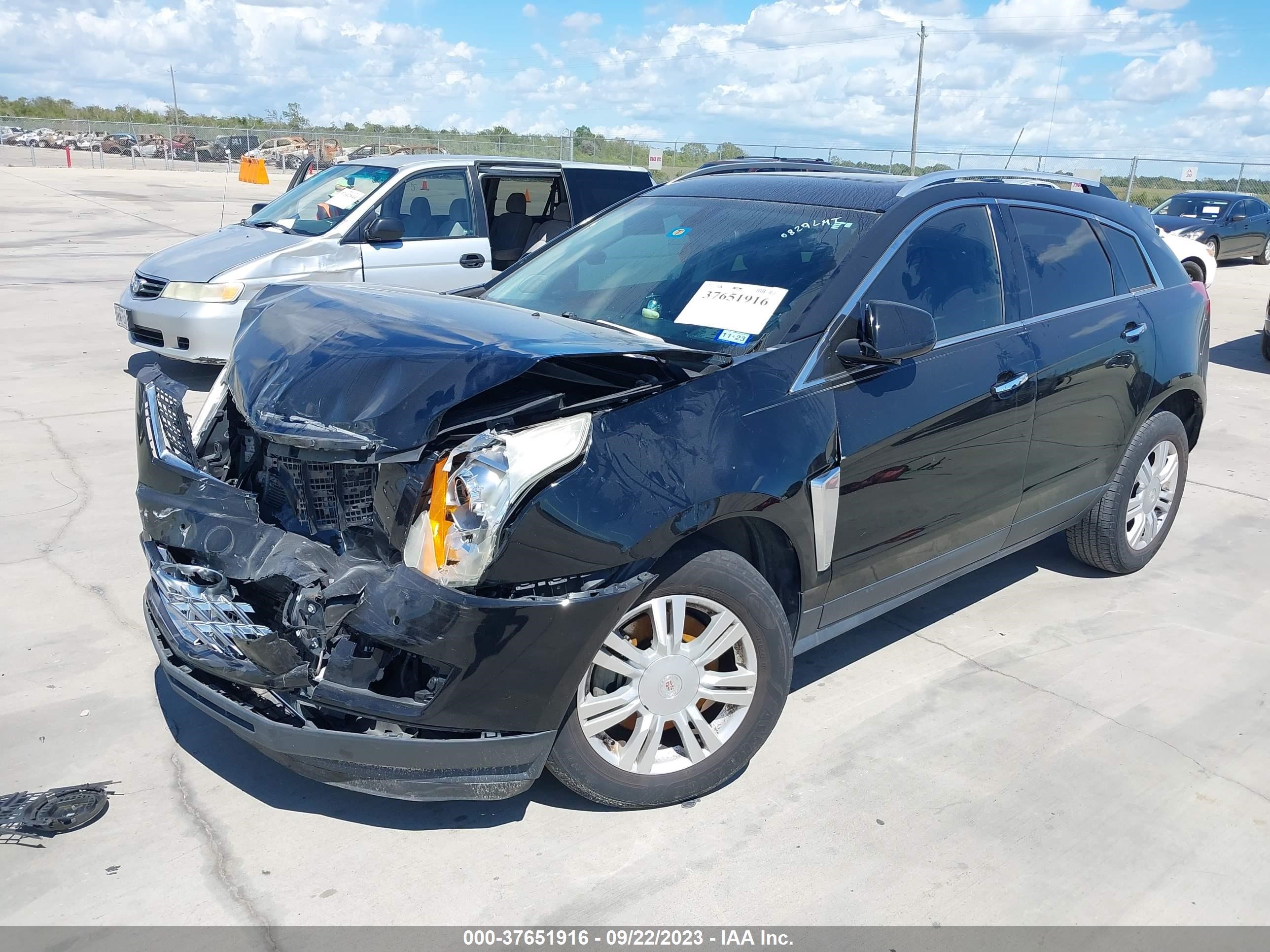 Photo 5 VIN: 3GYFNBE38FS598666 - CADILLAC SRX 