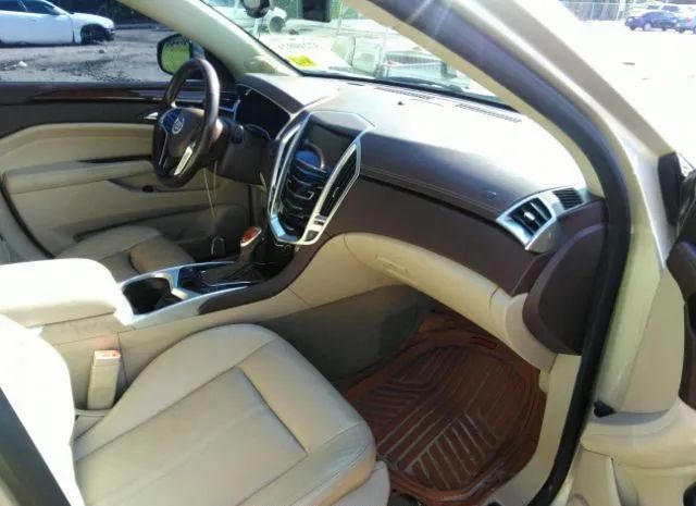 Photo 4 VIN: 3GYFNBE38GS563918 - CADILLAC SRX 