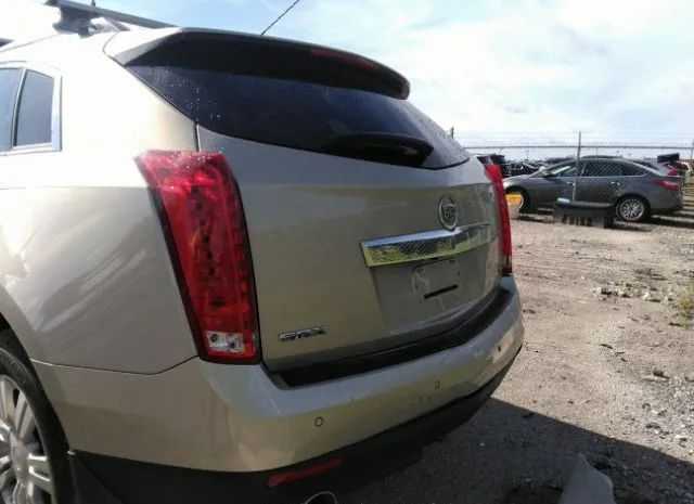 Photo 5 VIN: 3GYFNBE38GS563918 - CADILLAC SRX 