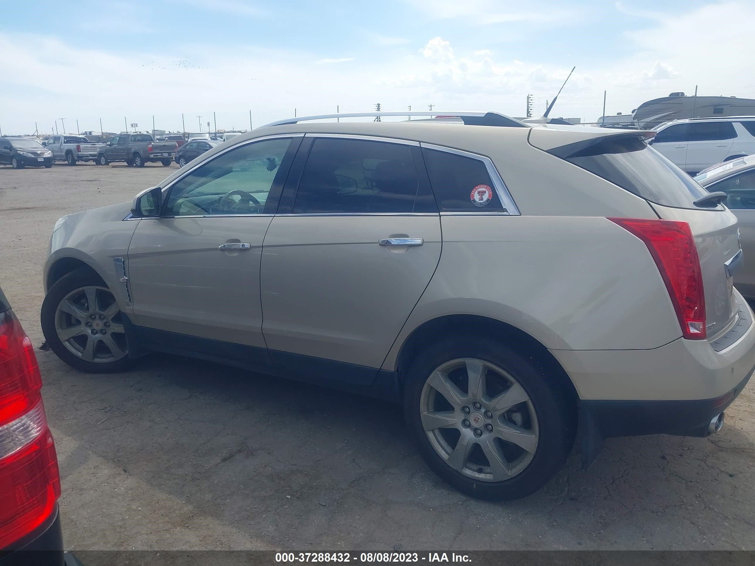 Photo 12 VIN: 3GYFNBEY6BS660331 - CADILLAC SRX 