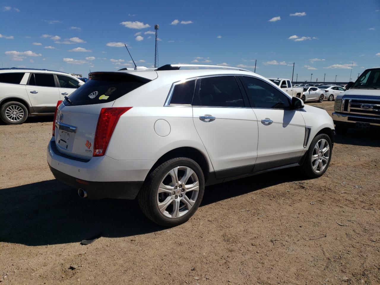 Photo 2 VIN: 3GYFNCE31GS552667 - CADILLAC SRX 