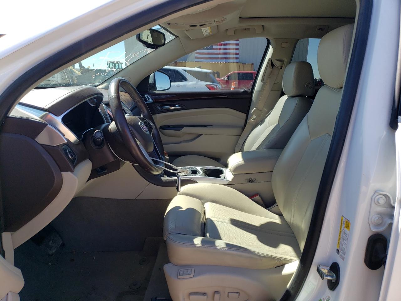 Photo 6 VIN: 3GYFNCE31GS552667 - CADILLAC SRX 