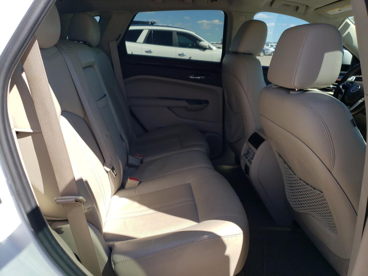 Photo 9 VIN: 3GYFNCE31GS552667 - CADILLAC SRX 