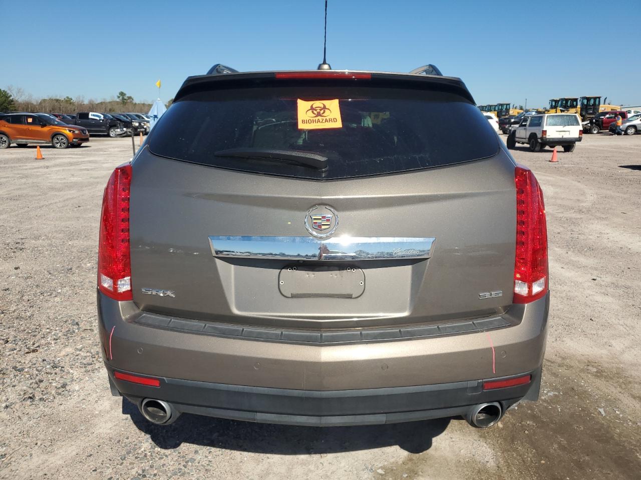 Photo 5 VIN: 3GYFNCE34GS535023 - CADILLAC SRX 