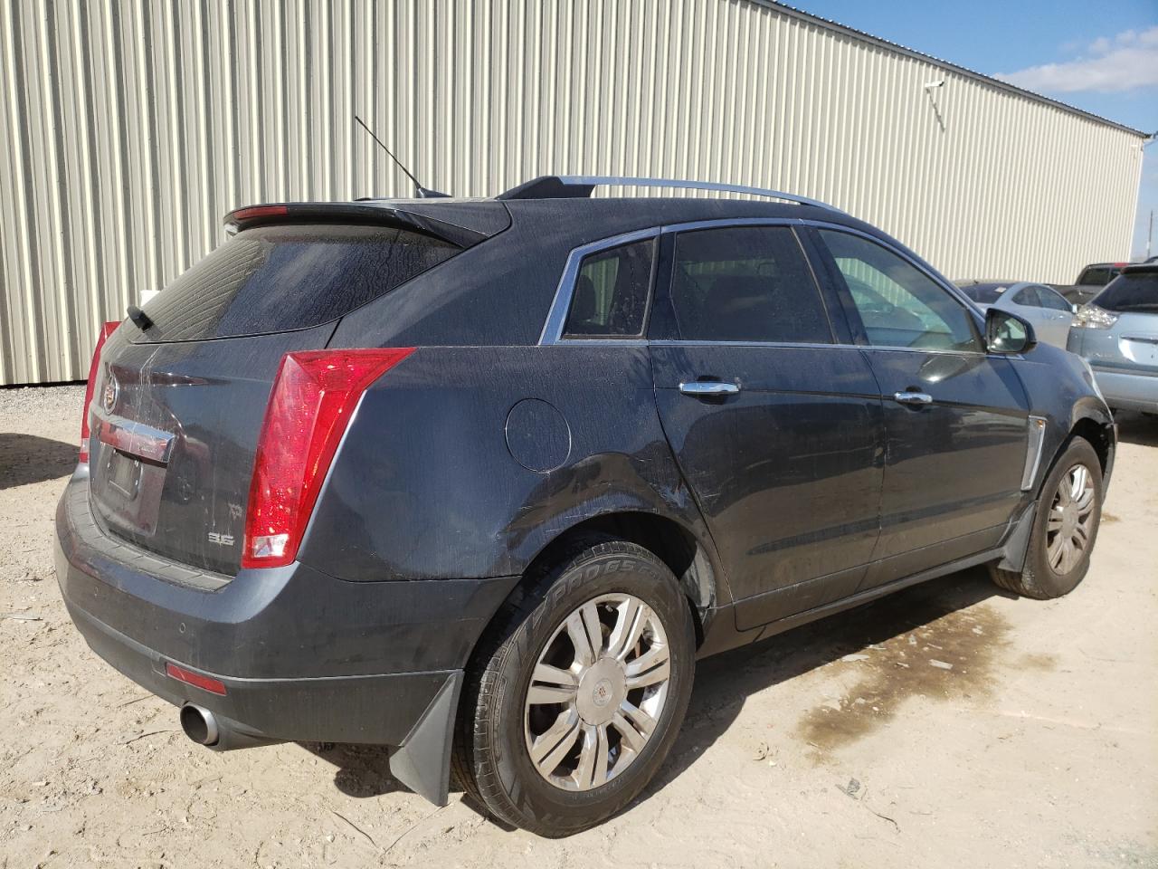 Photo 2 VIN: 3GYFNCE36DS557553 - CADILLAC SRX 