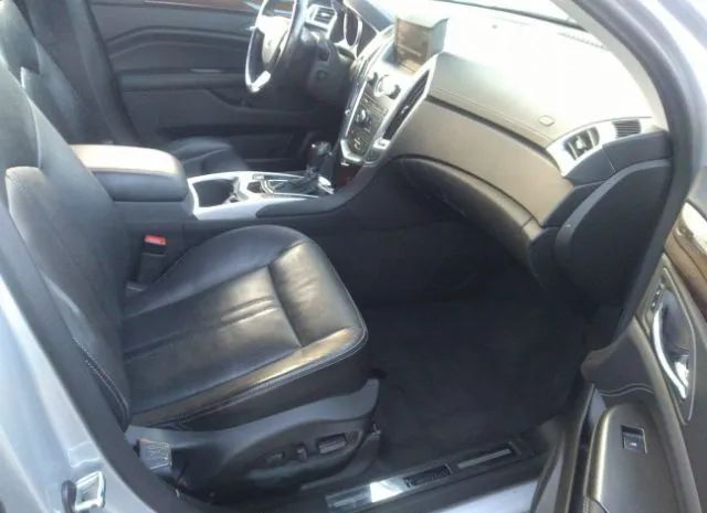 Photo 4 VIN: 3GYFNCE37CS585862 - CADILLAC SRX 