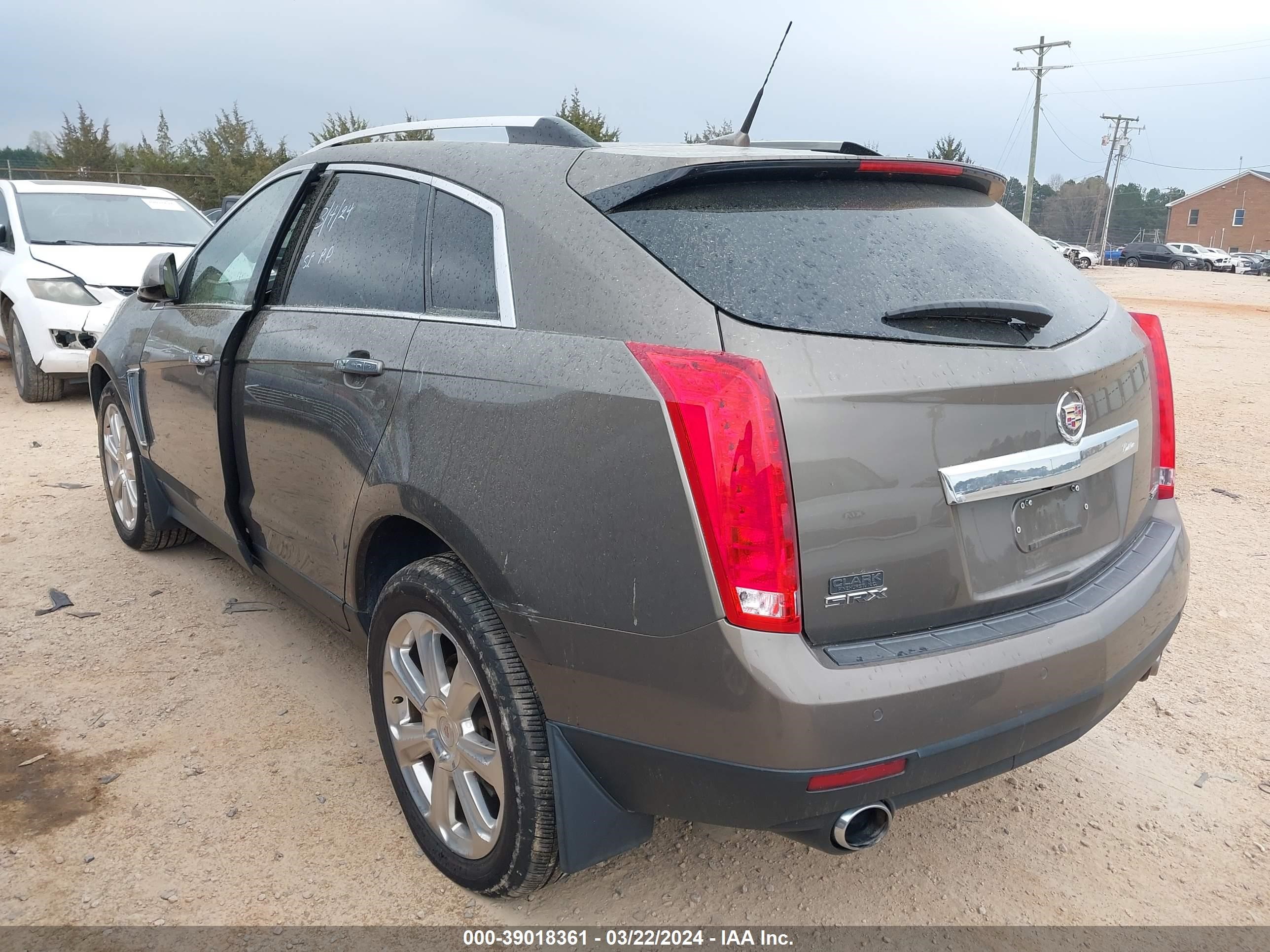 Photo 2 VIN: 3GYFNCE38ES652312 - CADILLAC SRX 