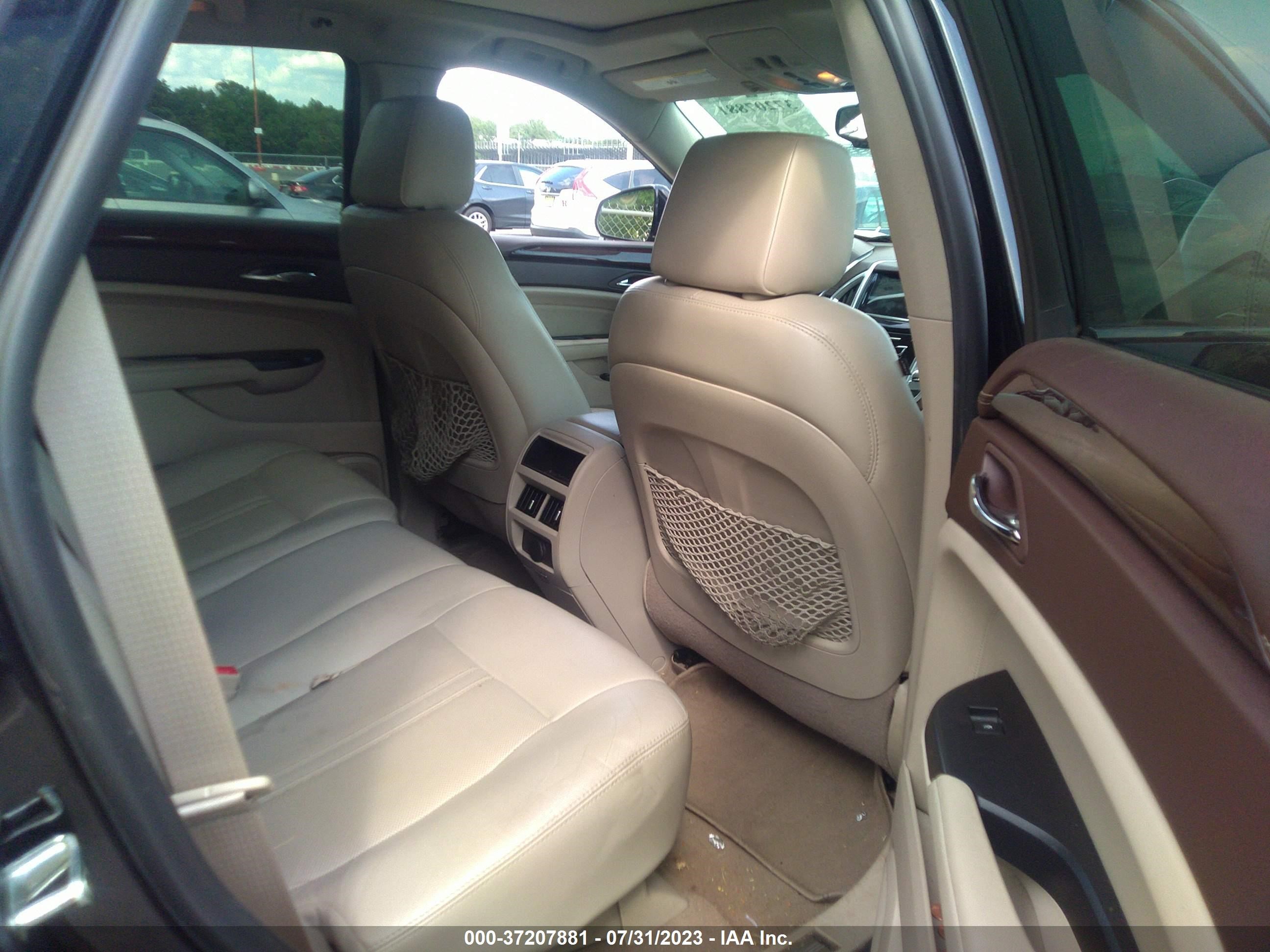 Photo 7 VIN: 3GYFNCE39DS538706 - CADILLAC SRX 