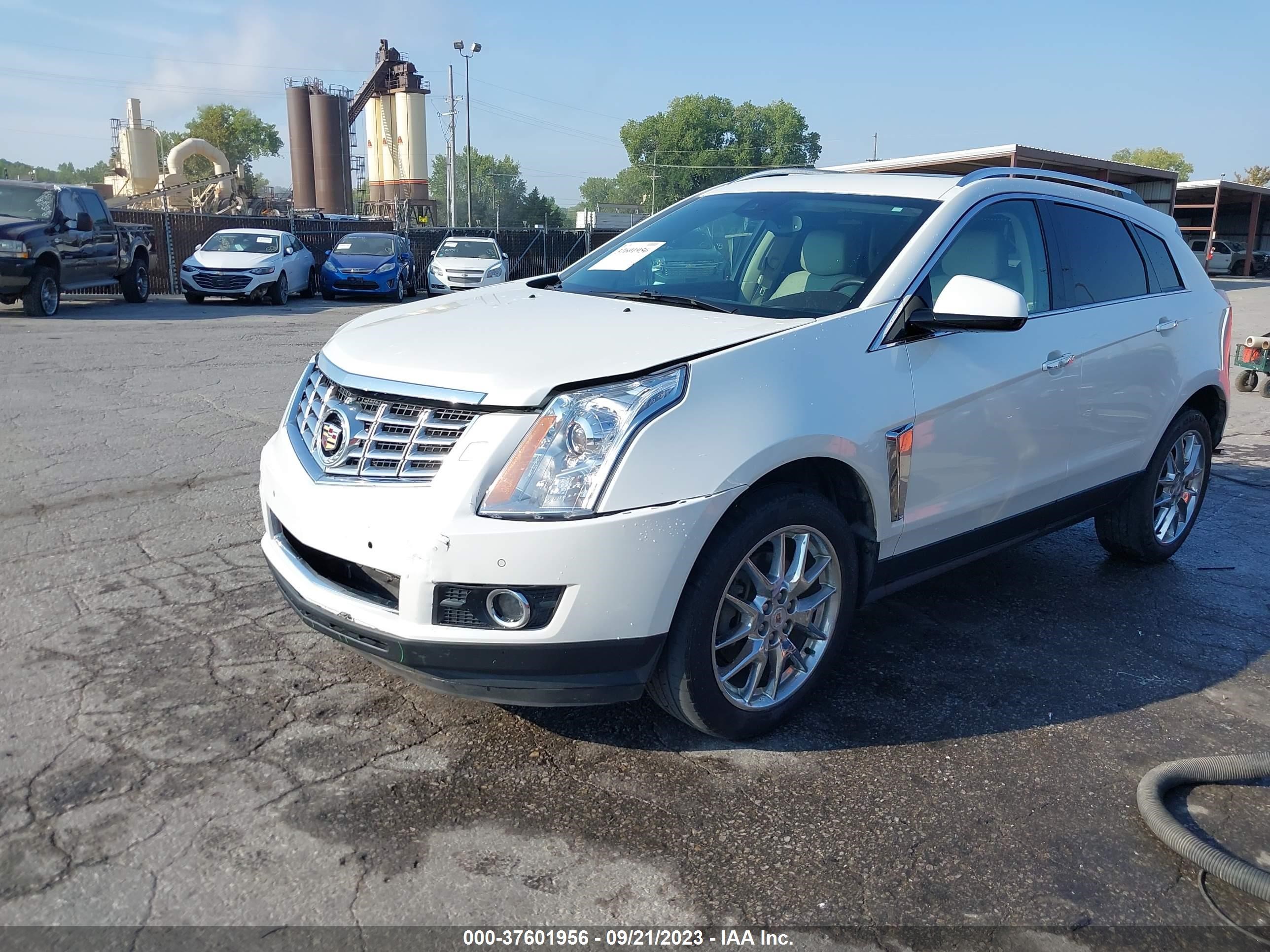 Photo 1 VIN: 3GYFNCE39ES547360 - CADILLAC SRX 