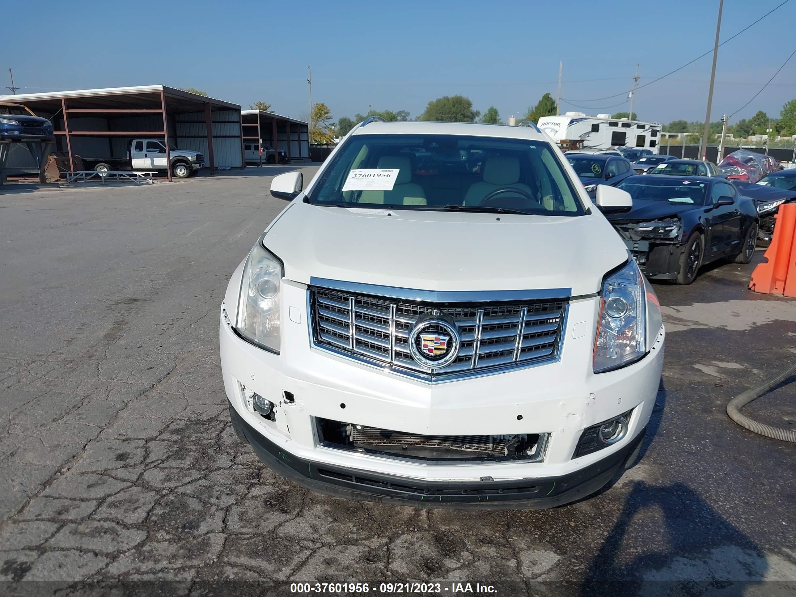 Photo 11 VIN: 3GYFNCE39ES547360 - CADILLAC SRX 