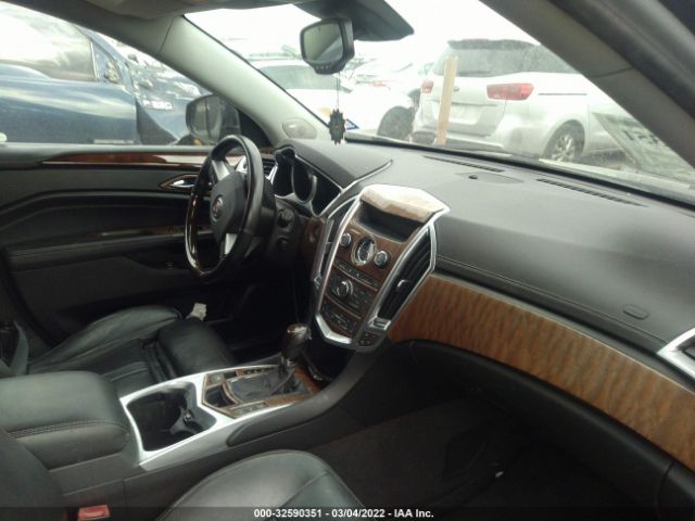 Photo 4 VIN: 3GYFNCE3XCS607370 - CADILLAC SRX 