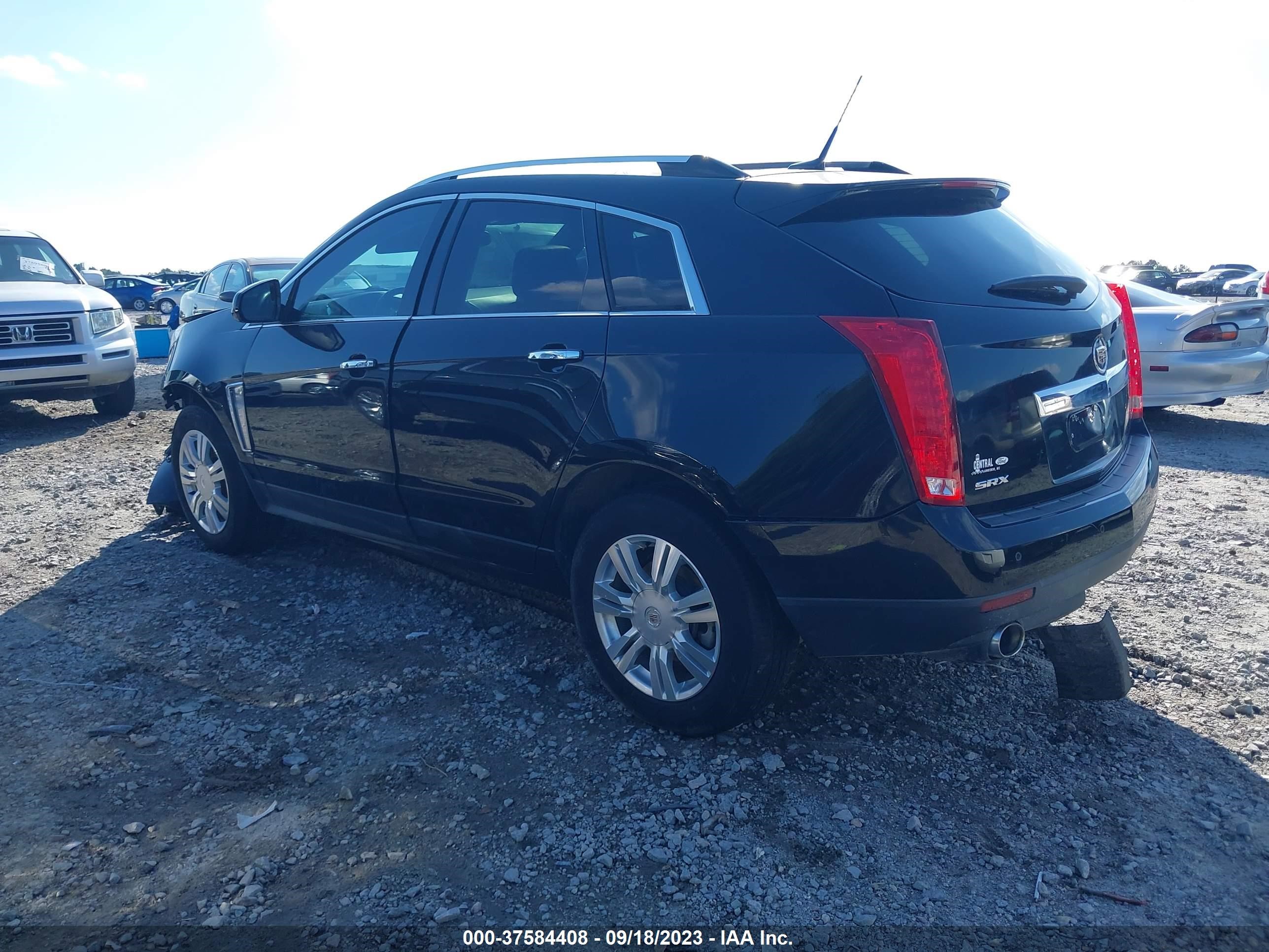 Photo 2 VIN: 3GYFNCE3XDS625286 - CADILLAC SRX 