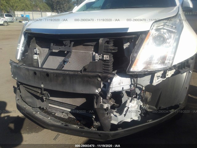 Photo 5 VIN: 3GYFNCE3XDS644632 - CADILLAC SRX 