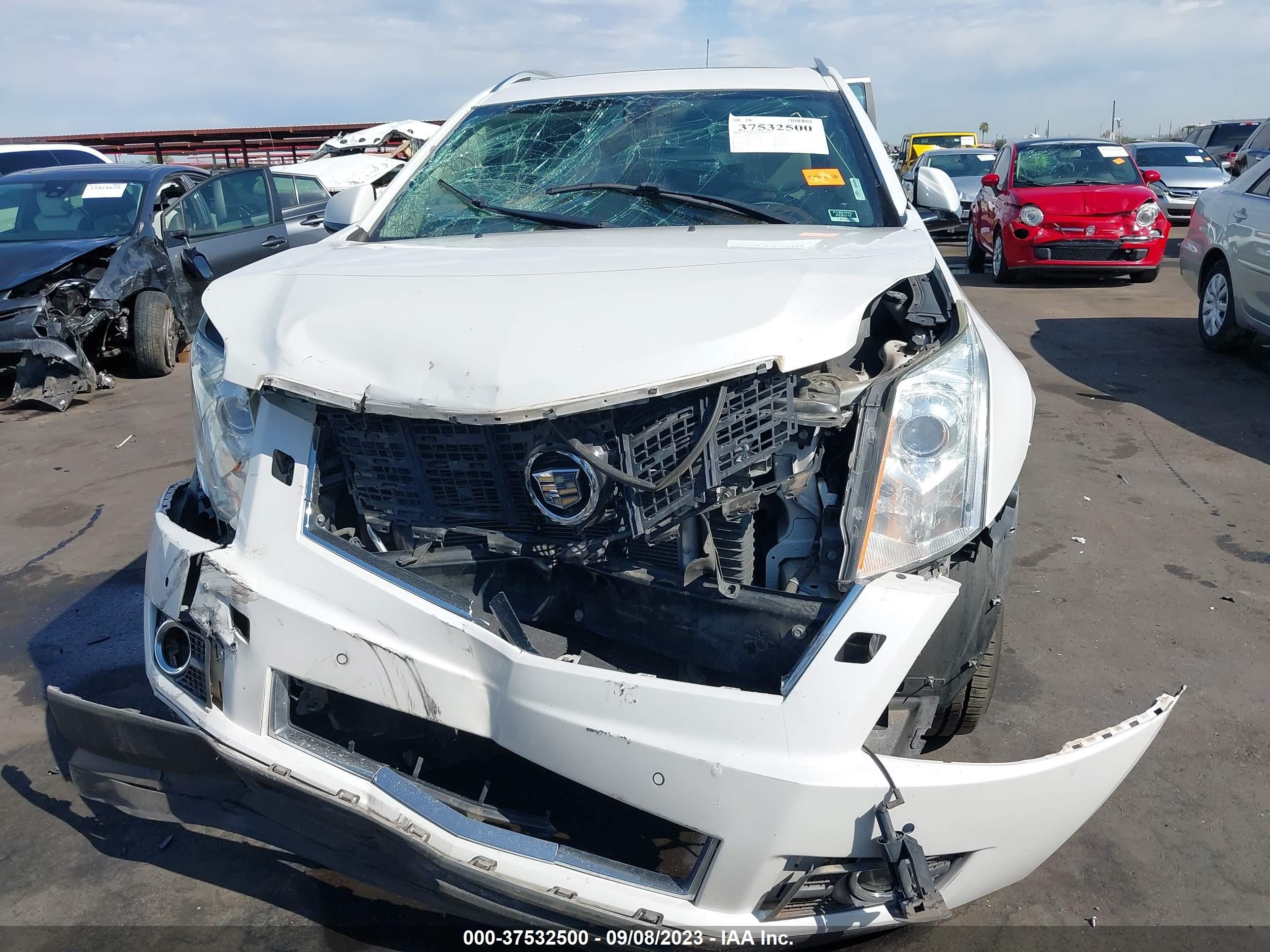 Photo 10 VIN: 3GYFNCE3XES675221 - CADILLAC SRX 