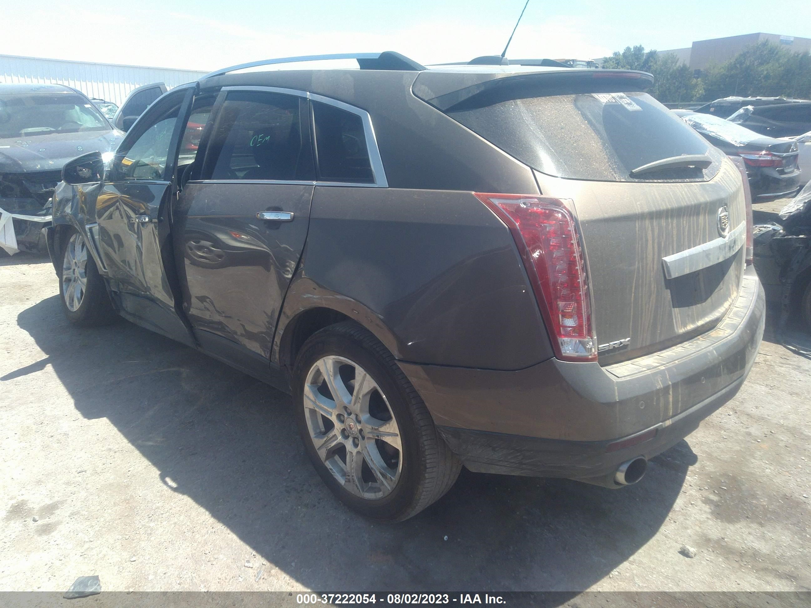 Photo 2 VIN: 3GYFNCE3XFS566128 - CADILLAC SRX 