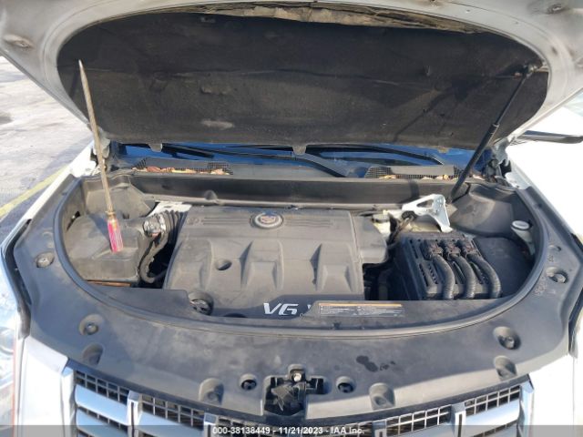 Photo 9 VIN: 3GYFNCE3XGS522910 - CADILLAC SRX 