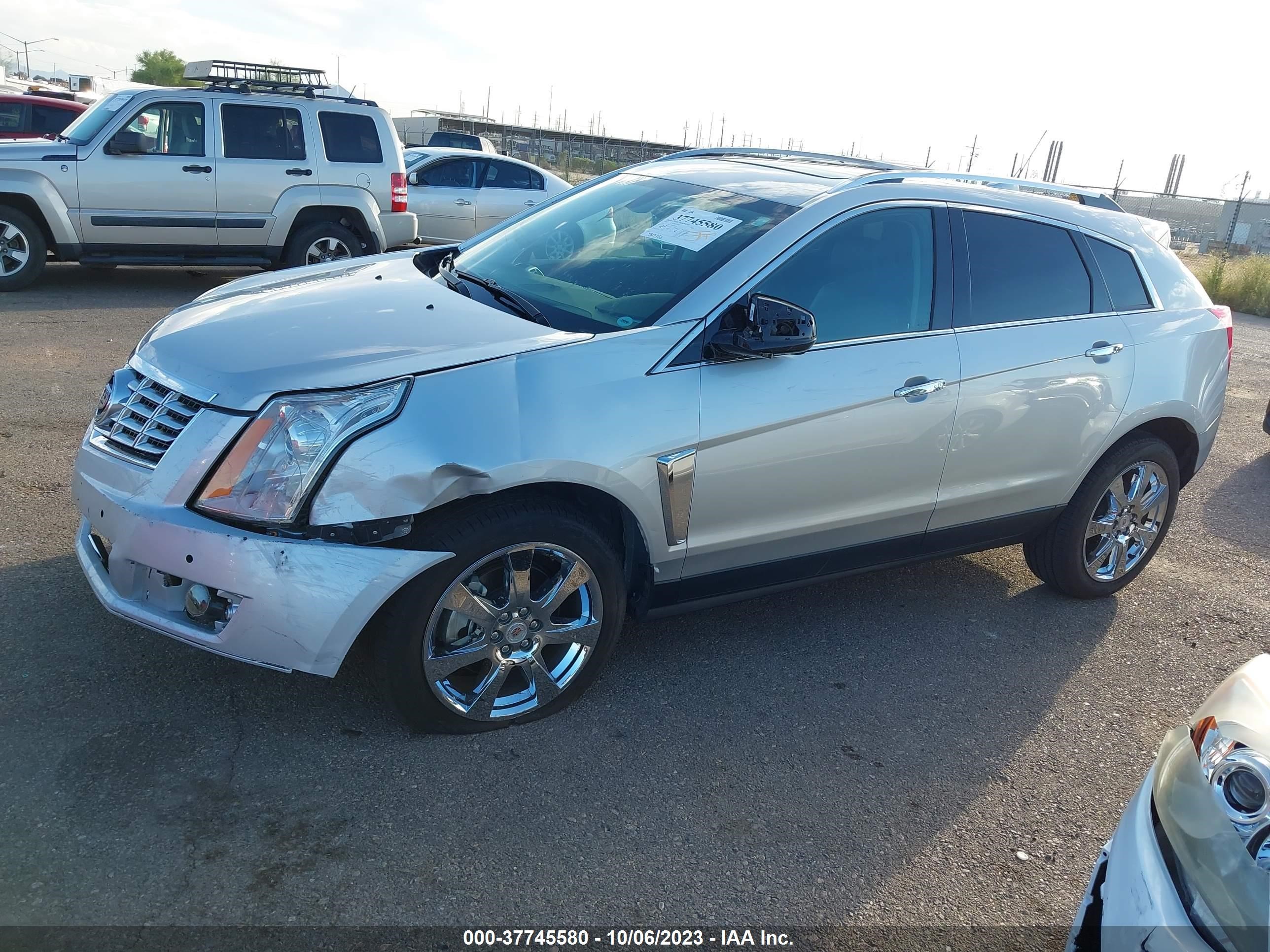 Photo 13 VIN: 3GYFNCE3XGS576188 - CADILLAC SRX 